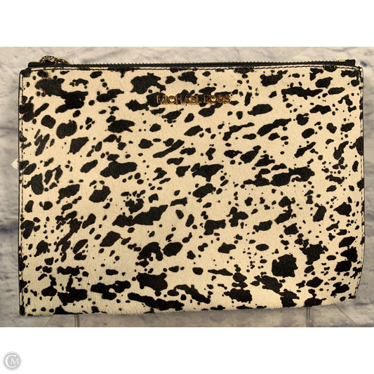 Wristlet Designer By Michael Kors, Size: Large