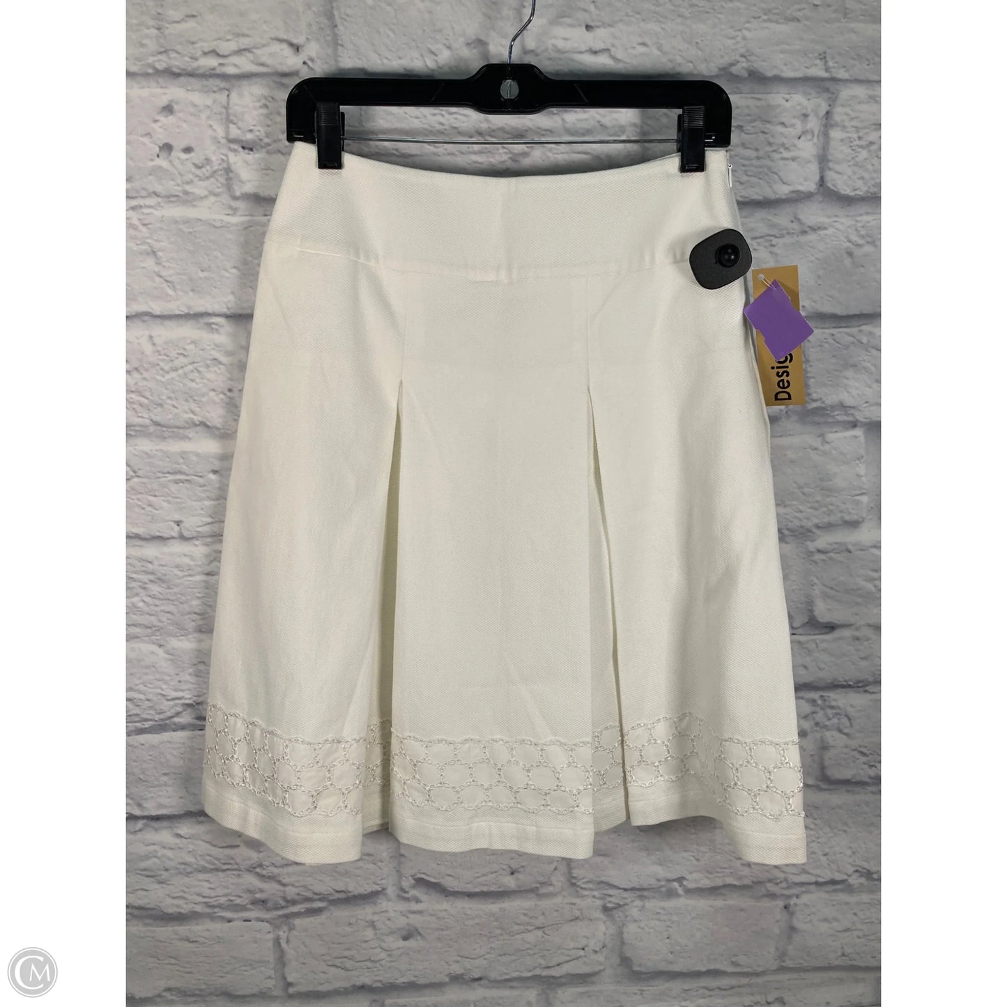 Skirt Designer By St. John In White, Size: 4