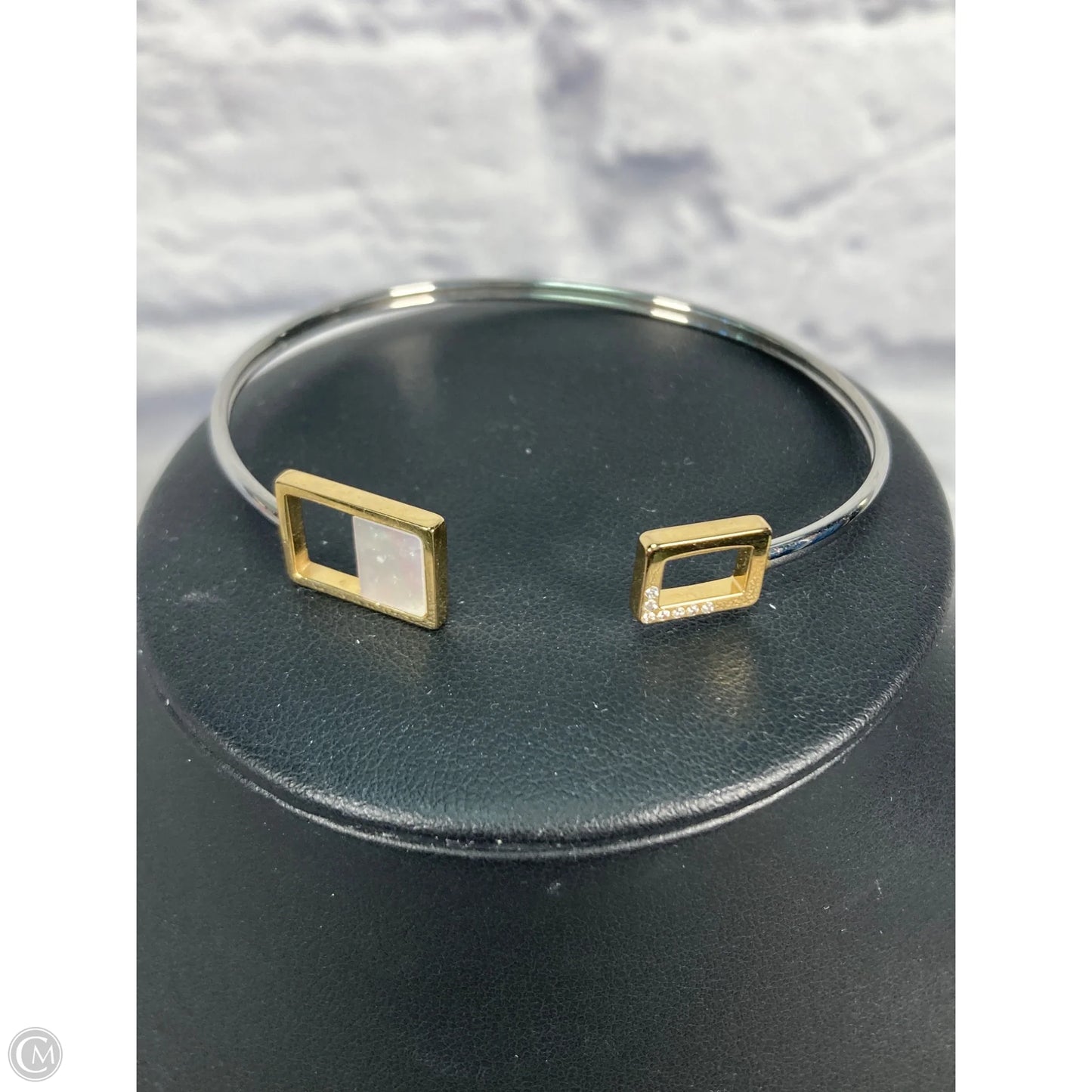 Bracelet Bangle By Clothes Mentor