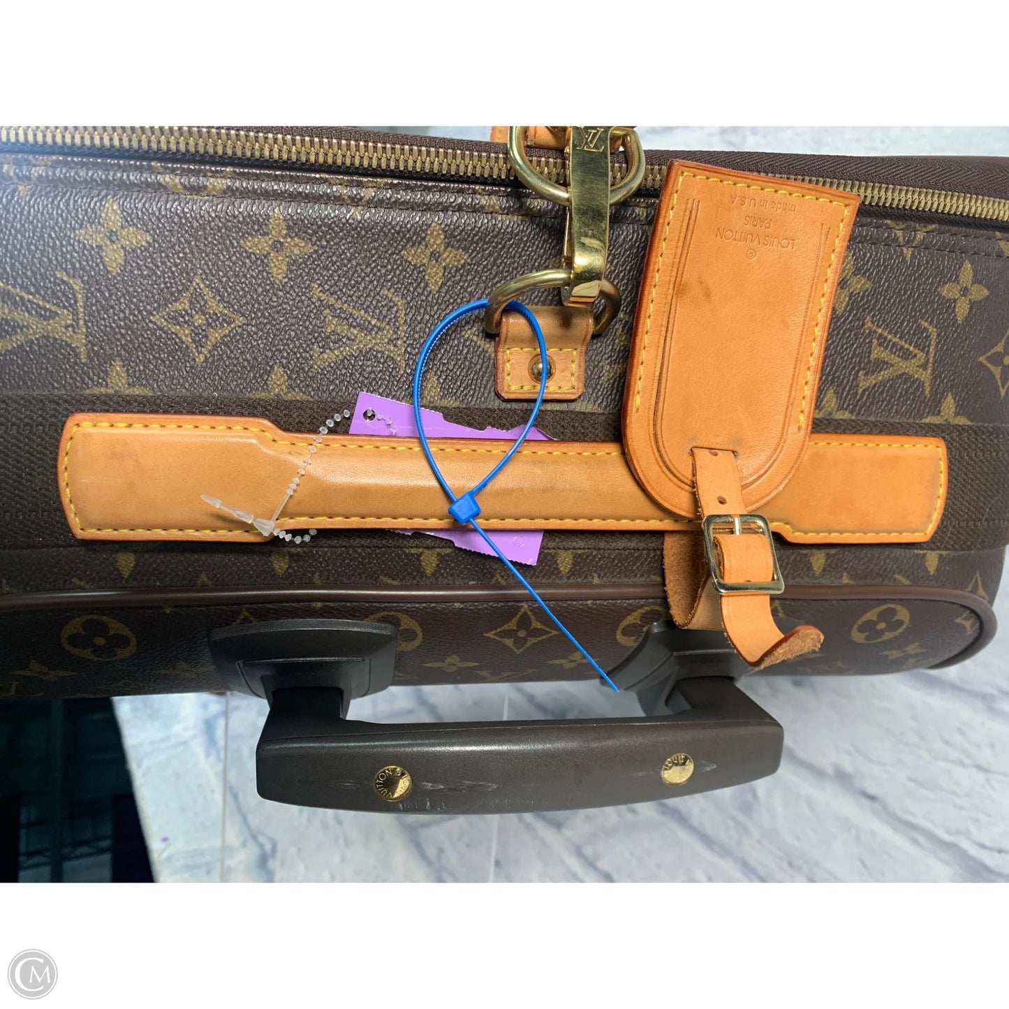 Luggage Luxury Designer By Louis Vuitton, Size: Medium