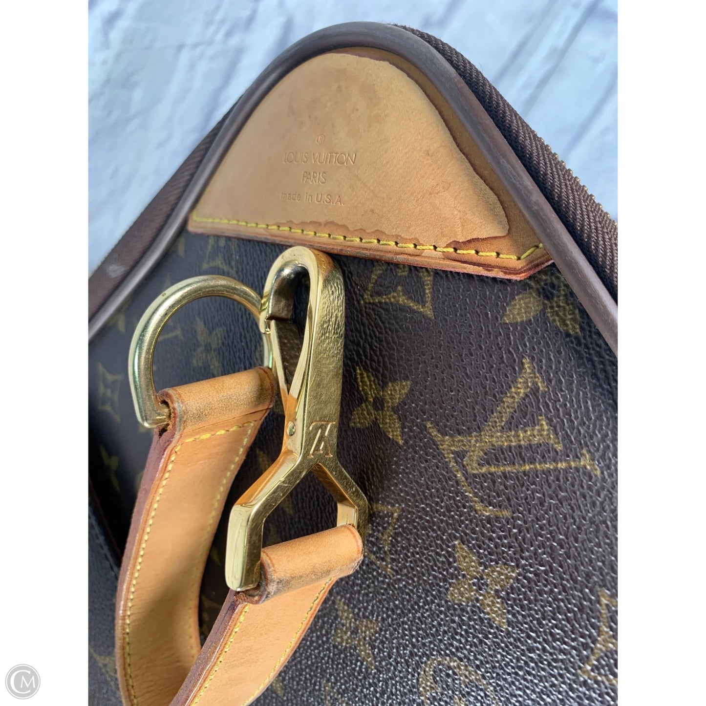 Luggage Luxury Designer By Louis Vuitton, Size: Medium