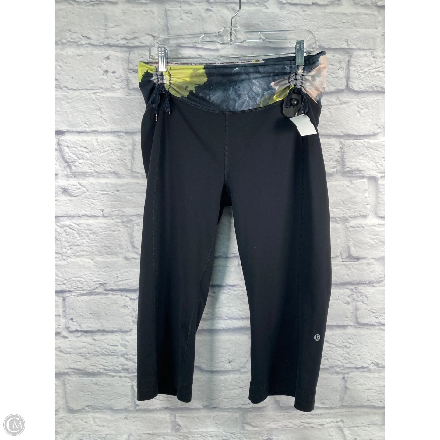 Athletic Capris By Lululemon In Black & Pink, Size: M