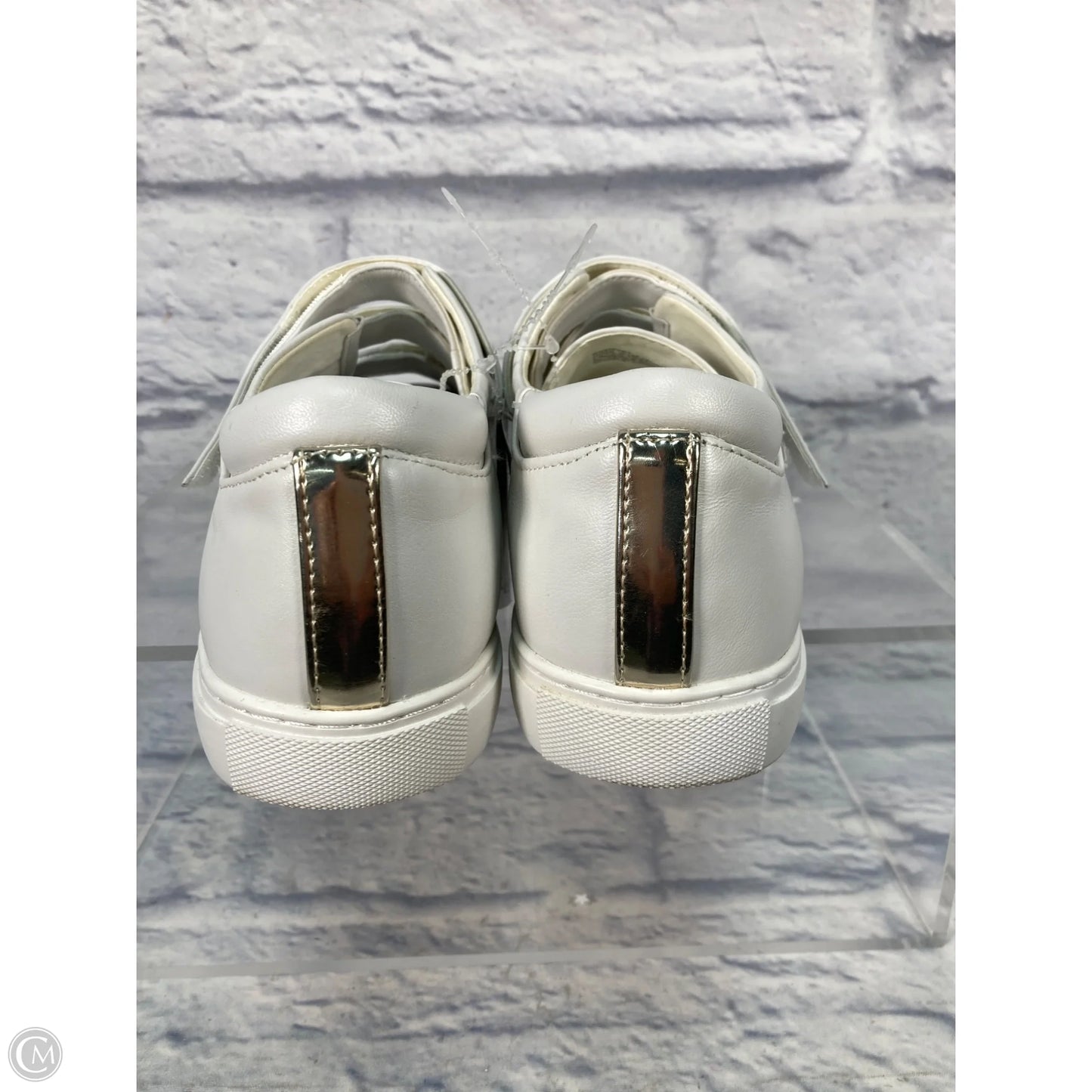 Shoes Sneakers By Kenneth Cole In White, Size: 9.5