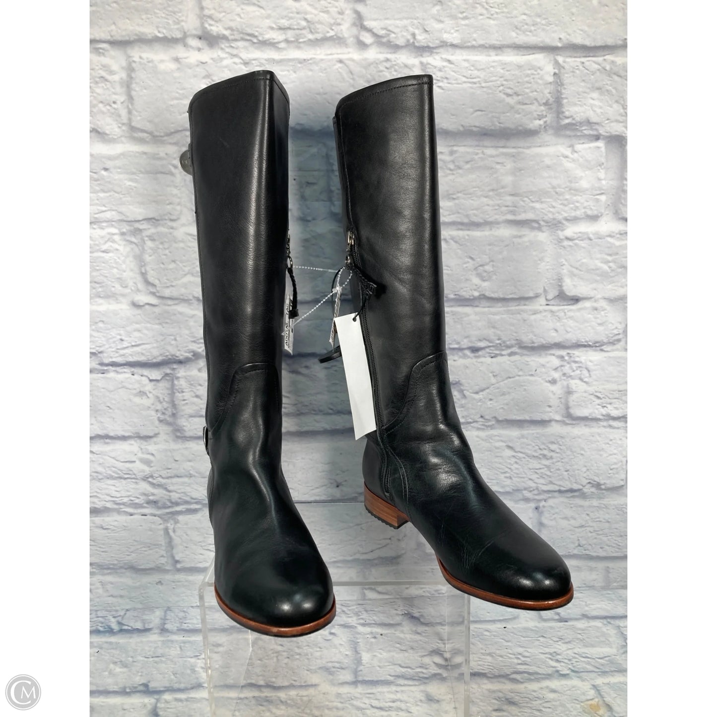 Boots Designer By Ugg In Black, Size: 10