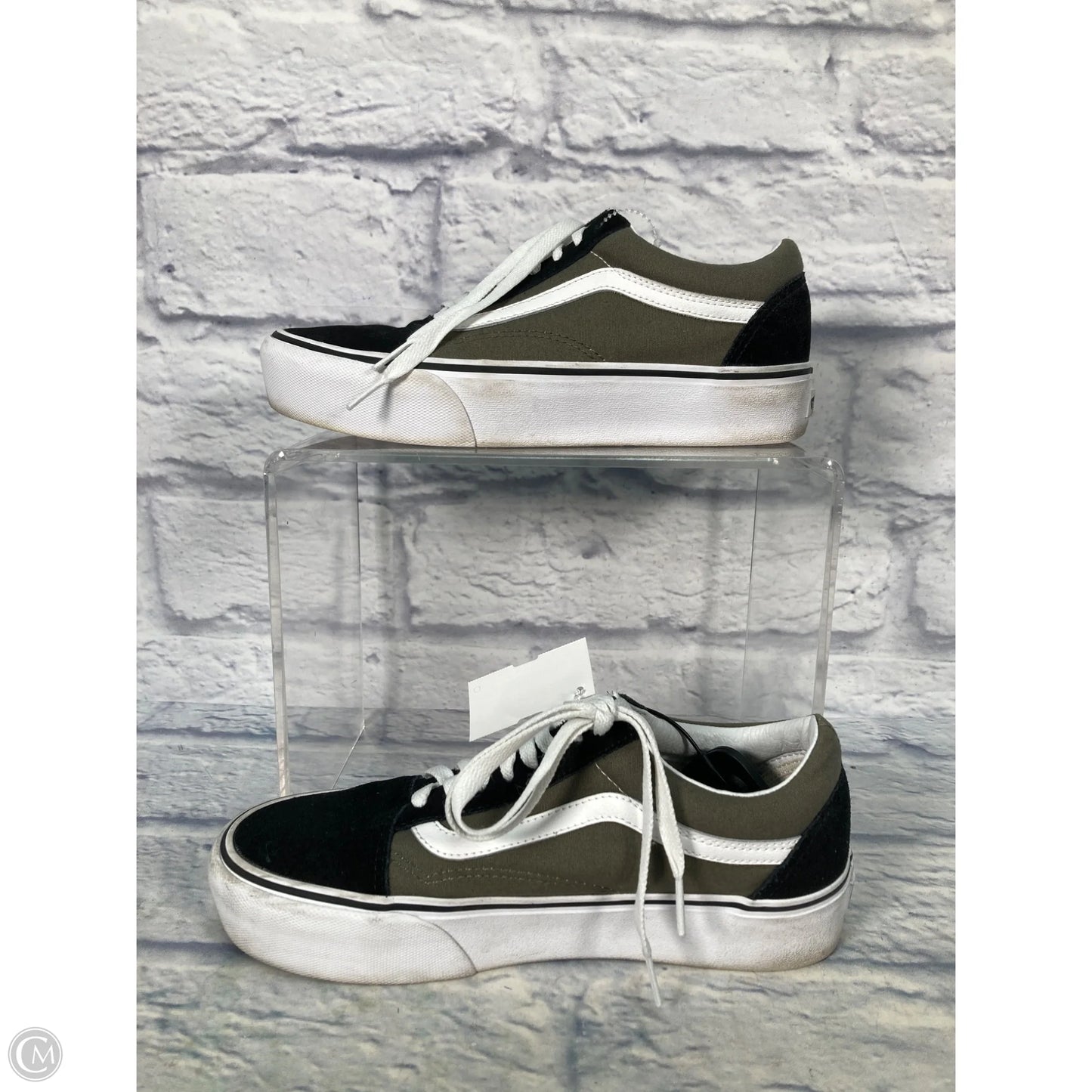 Shoes Sneakers Platform By Vans In Black & Green, Size: 9