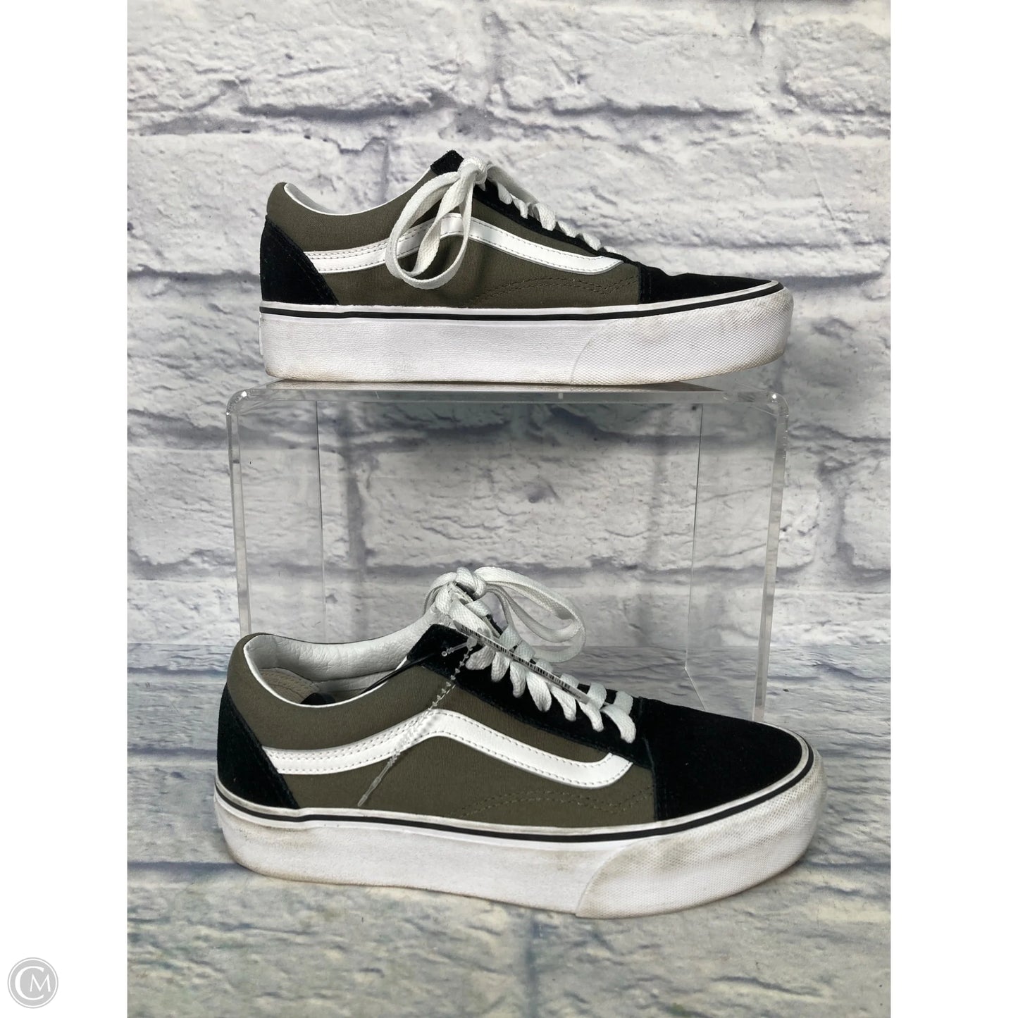 Shoes Sneakers Platform By Vans In Black & Green, Size: 9