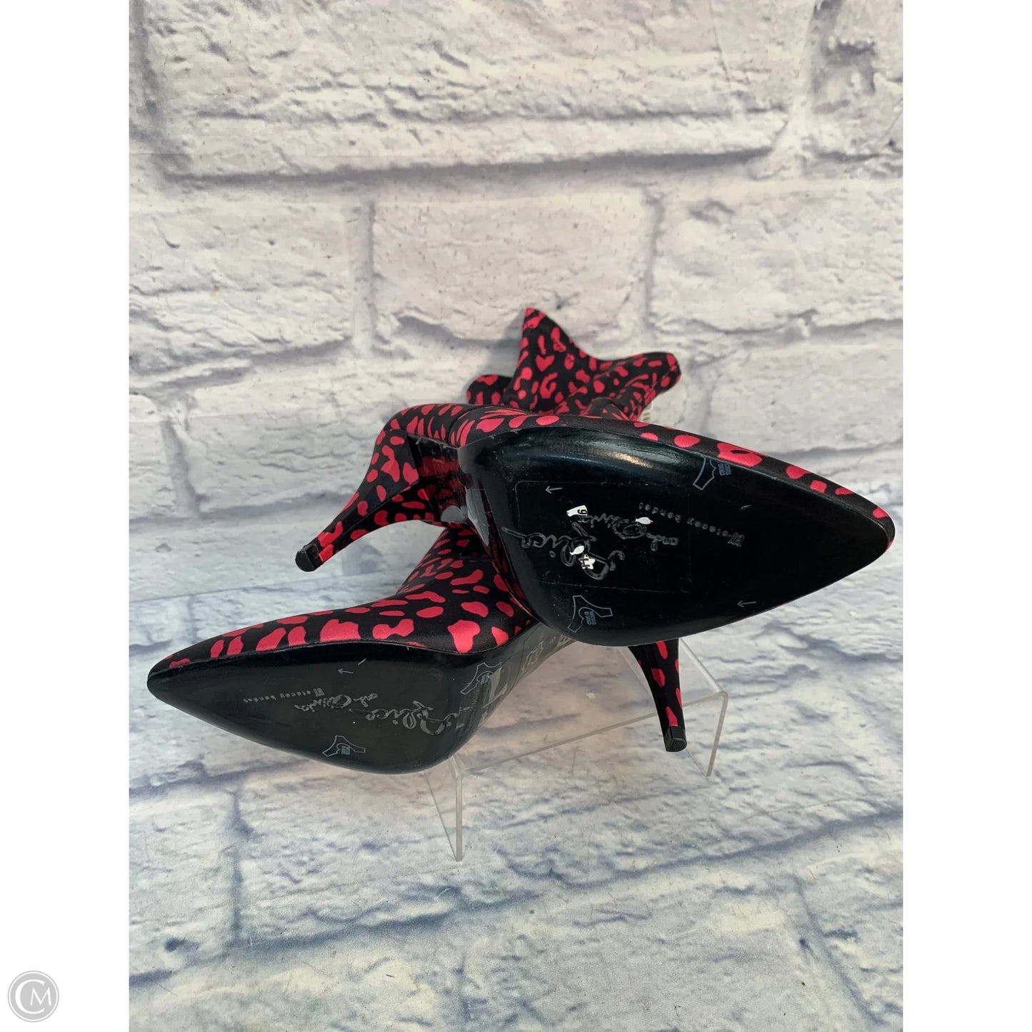 Boots Designer By Alice + Olivia In Black & Pink, Size: 8