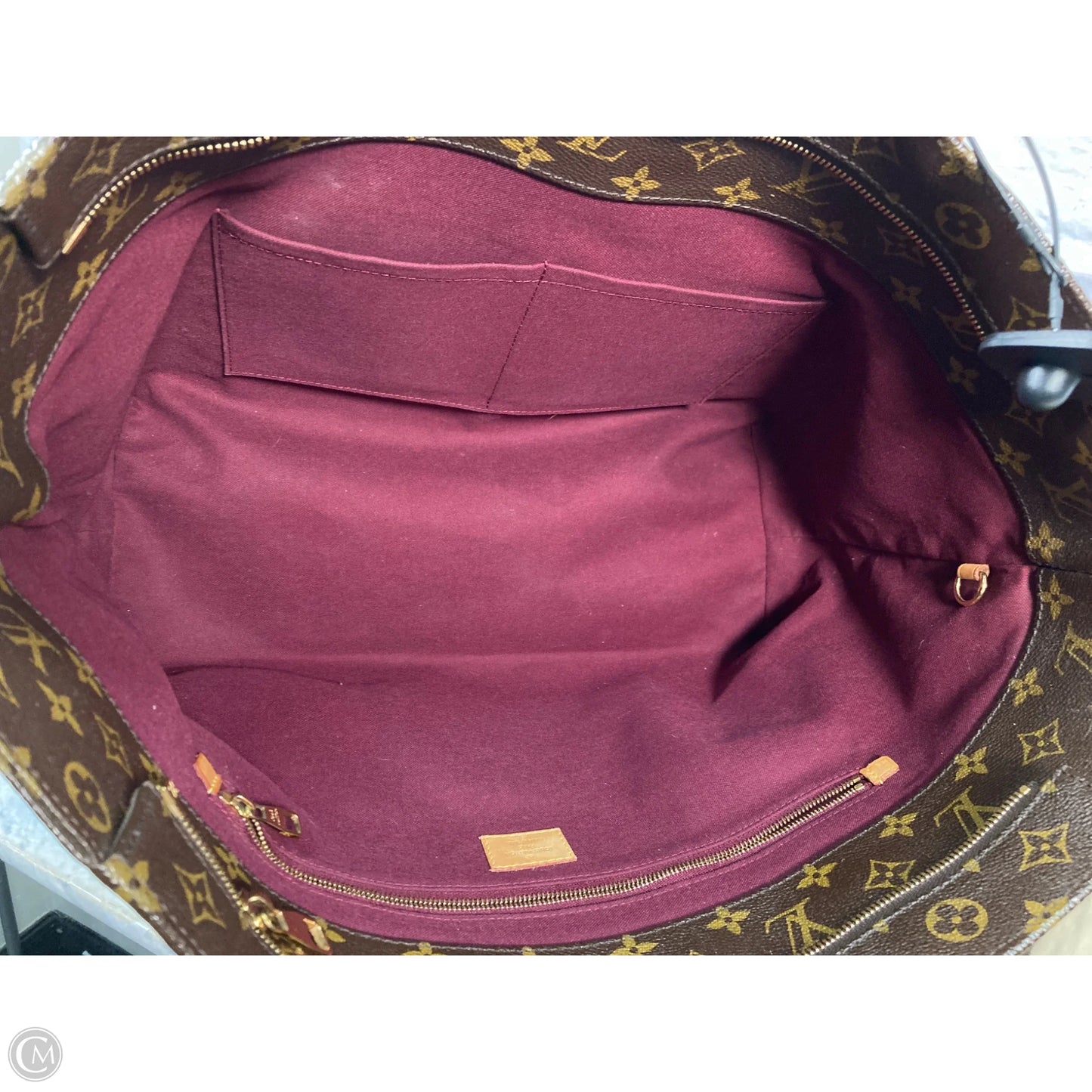 Handbag Luxury Designer By Louis Vuitton, Size: Large