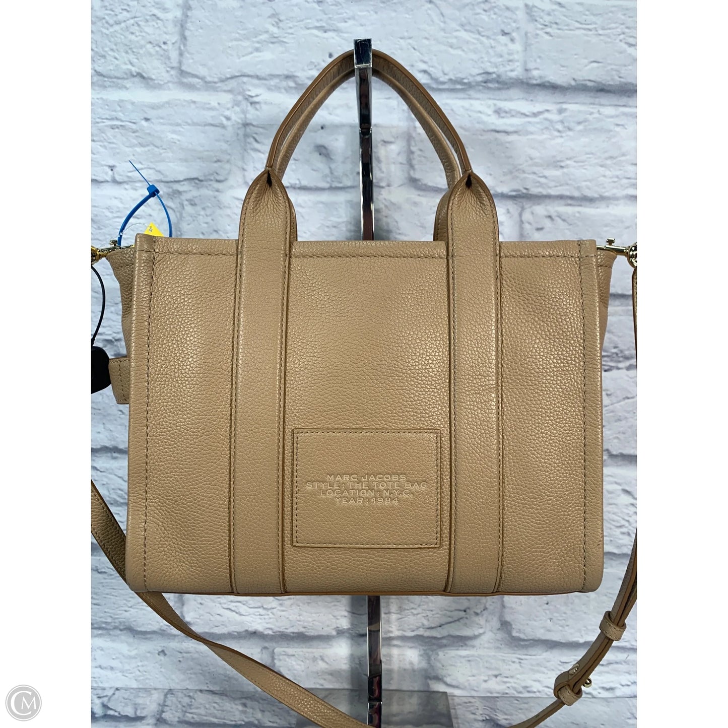Tote Luxury Designer By Marc Jacobs, Size: Large