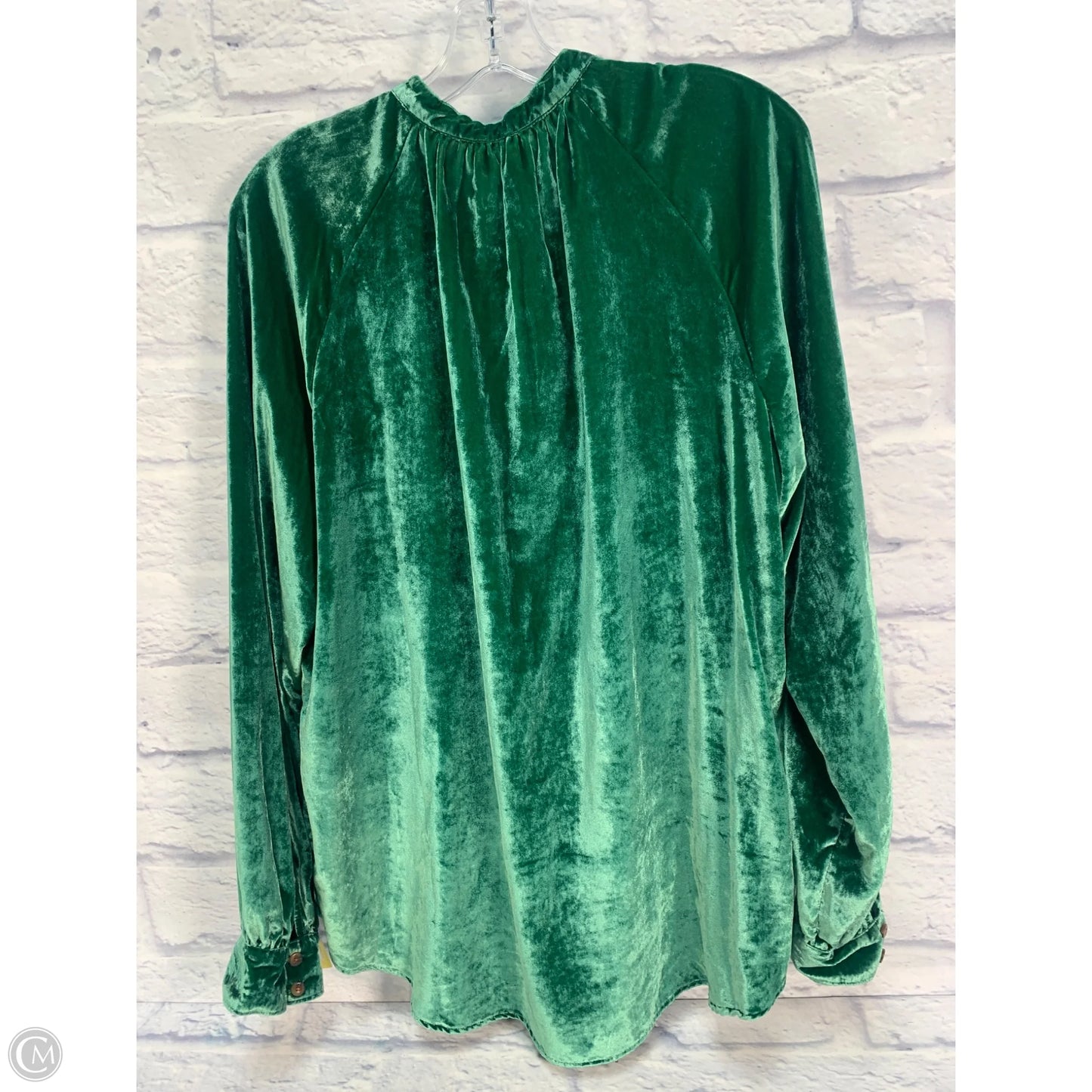 Top Long Sleeve By Pilcro In Green, Size: Xl