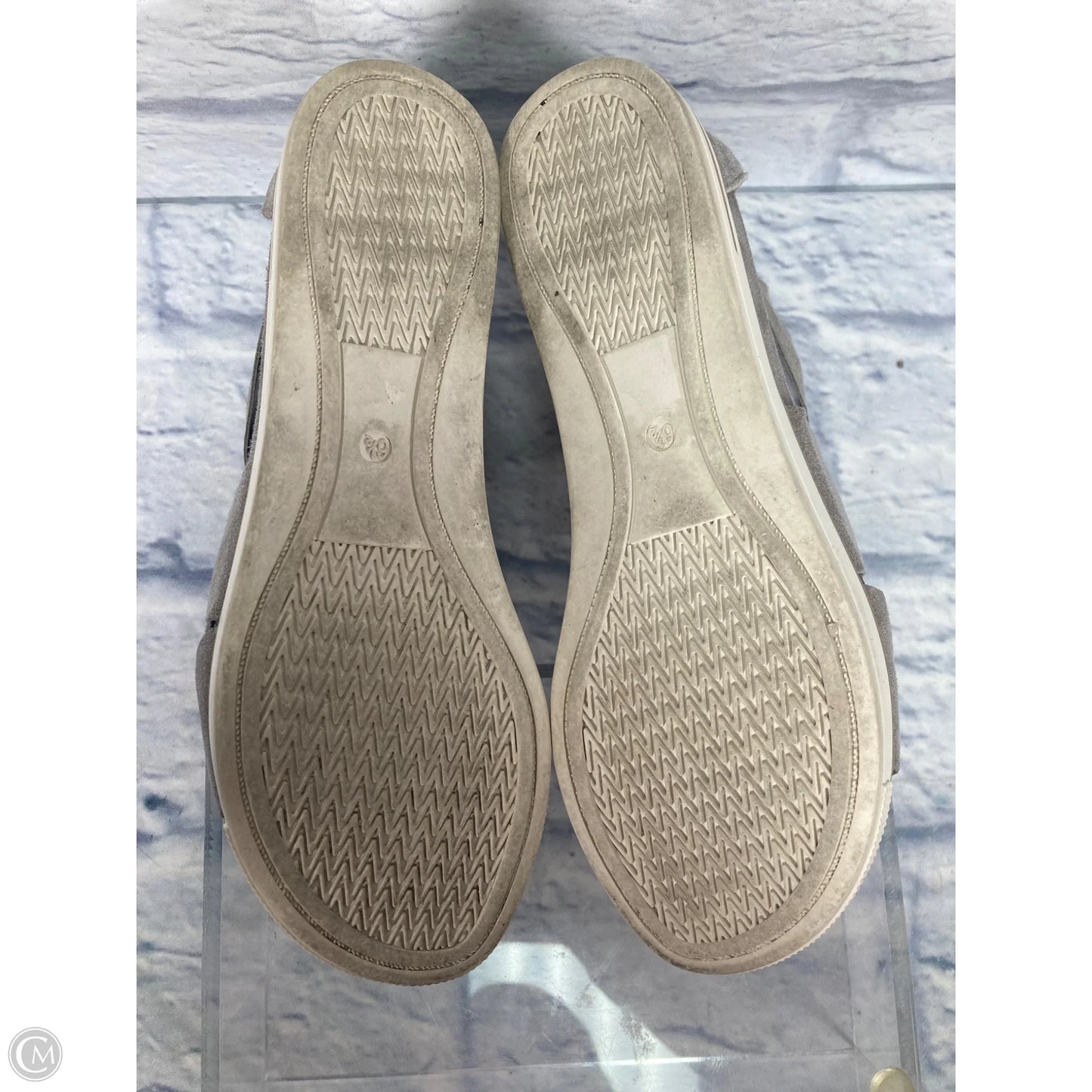 Sandals Heels Platform By Eileen Fisher In Silver, Size: 6.5