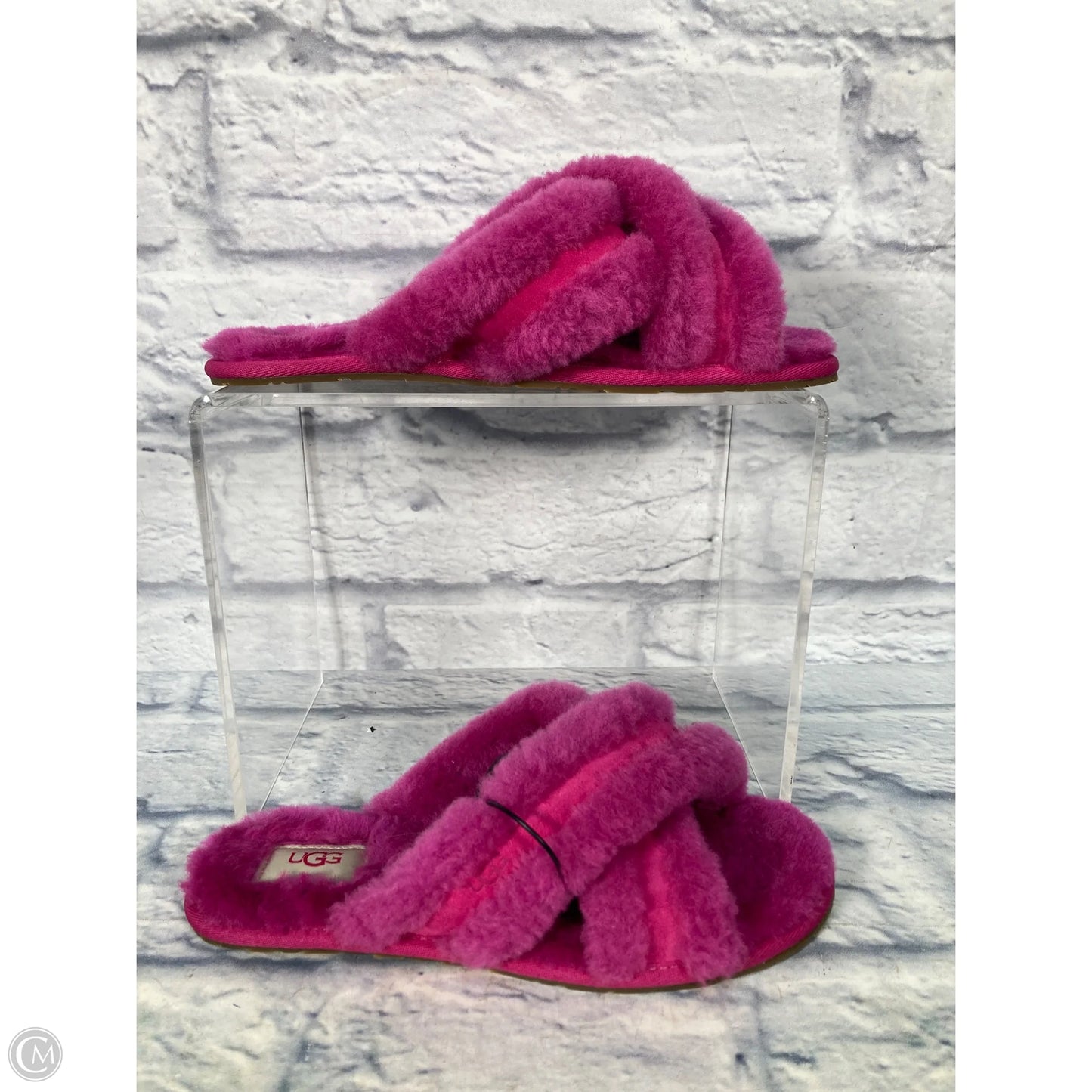 Slippers Designer By Ugg In Pink, Size: 8