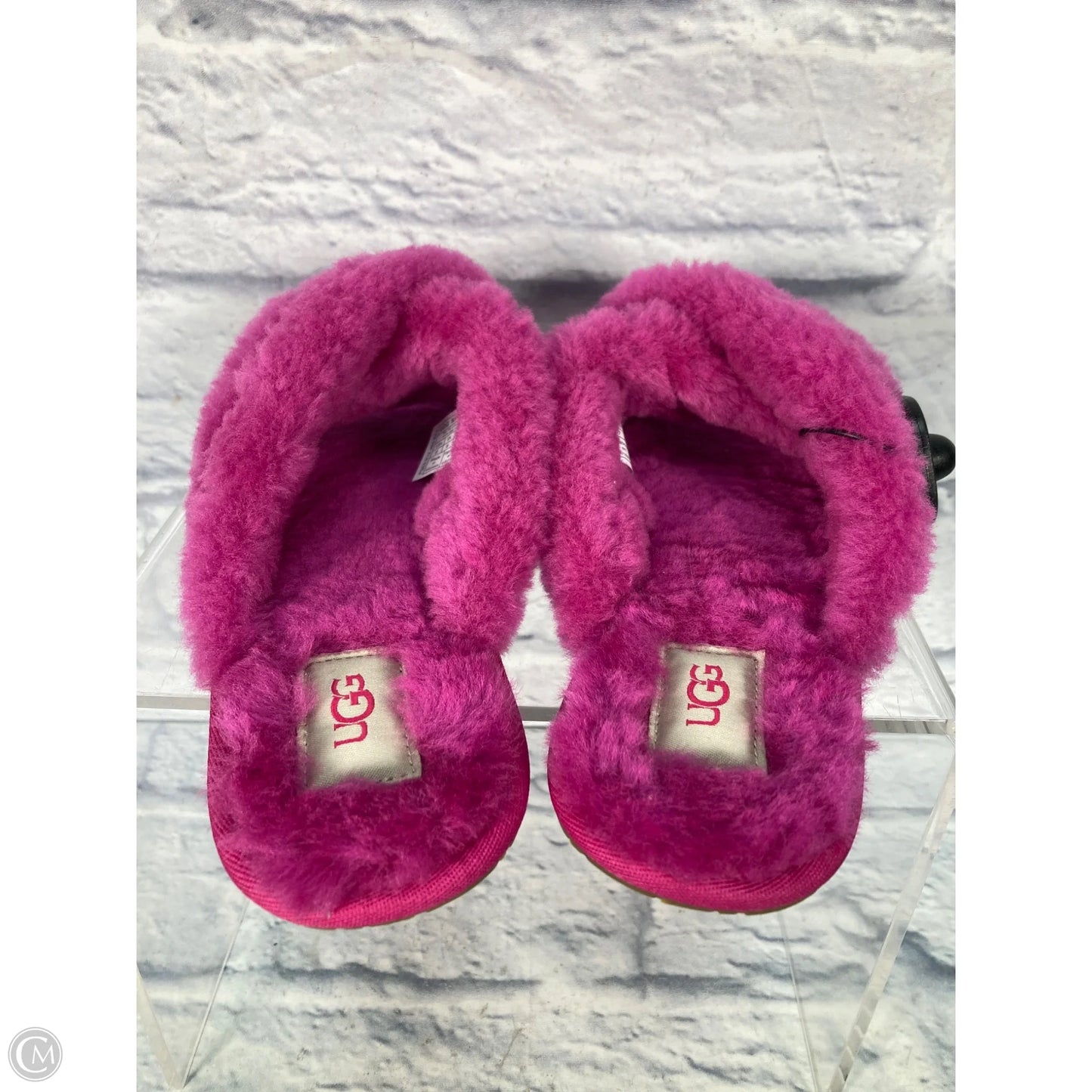Slippers Designer By Ugg In Pink, Size: 8