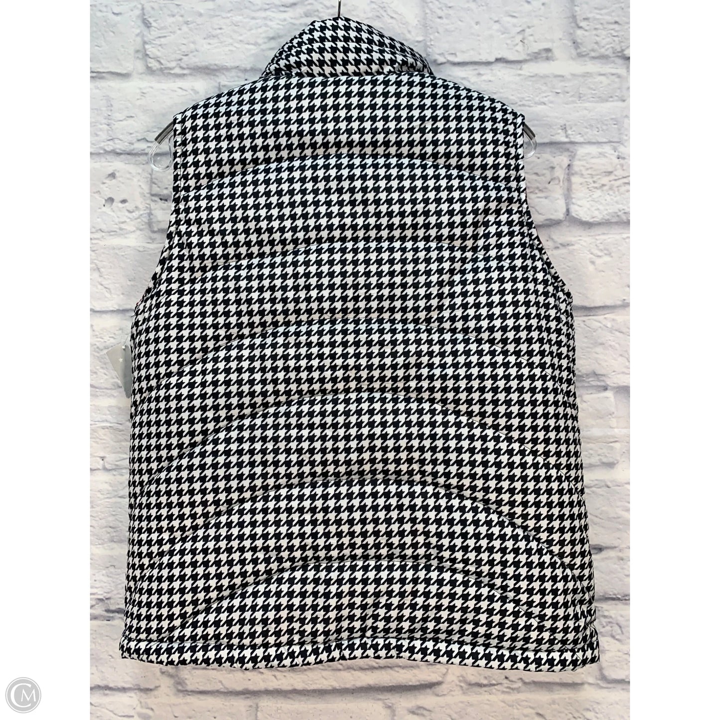Vest Puffer & Quilted By Clothes Mentor In Black & White, Size: M