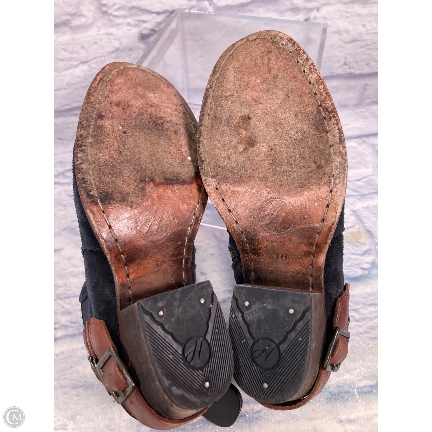 Boots Leather By Clothes Mentor In Blue & Brown, Size: 6