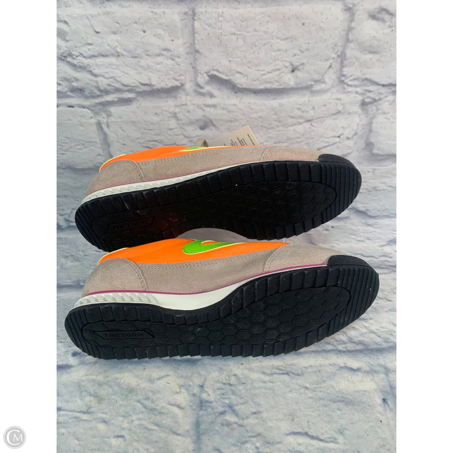 Shoes Sneakers By Tretorn In Multi-colored, Size: 7