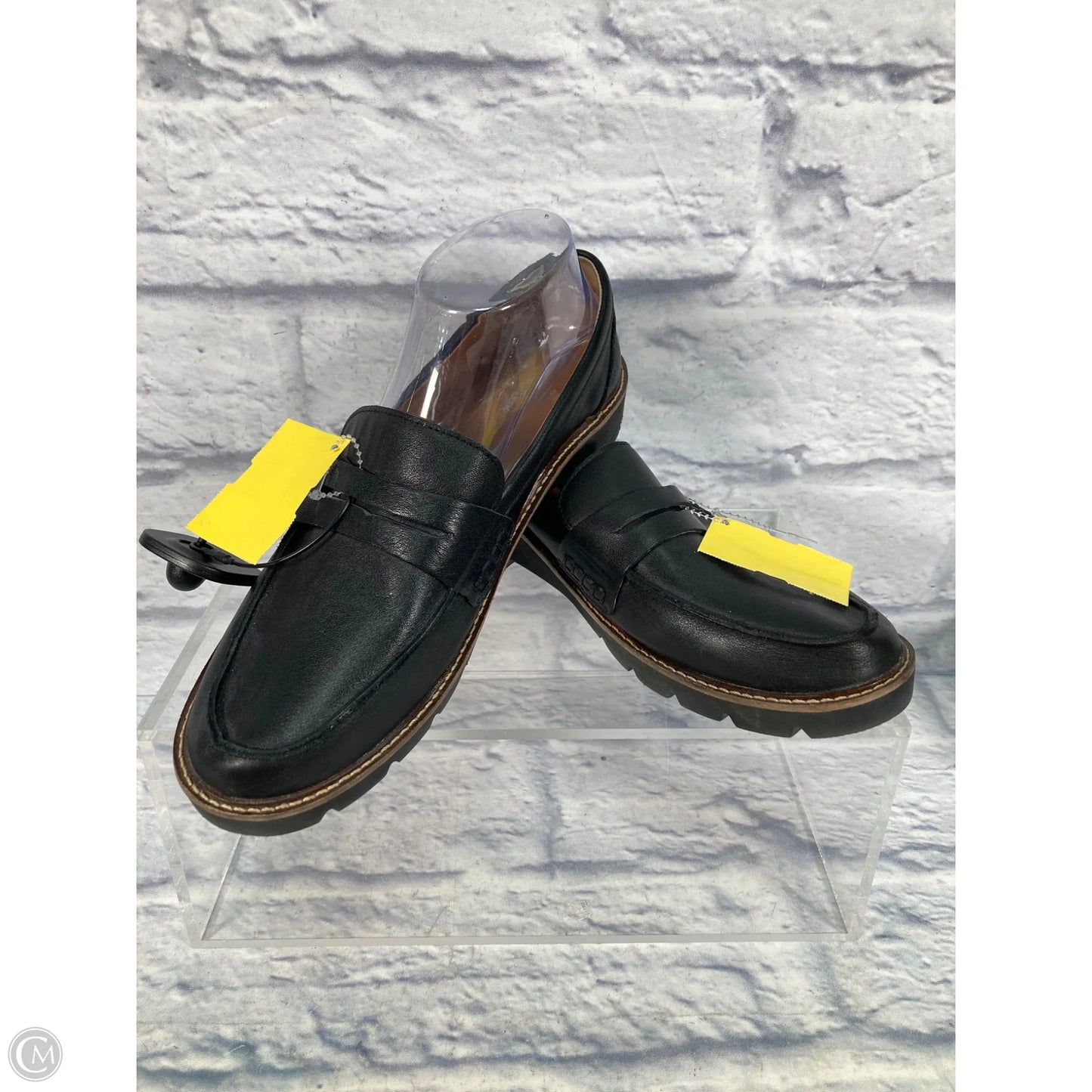 Shoes Flats By Aetrex In Black, Size: 9.5