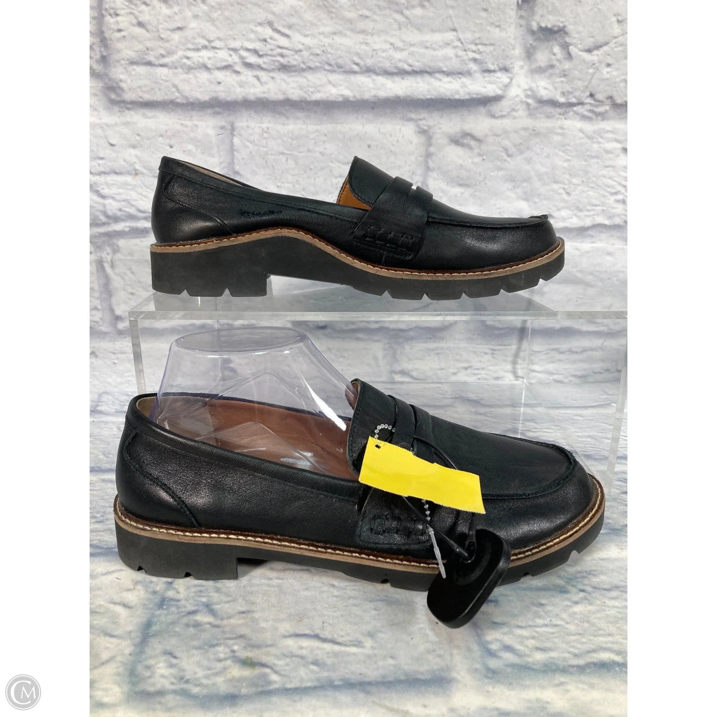 Shoes Flats By Aetrex In Black, Size: 9.5