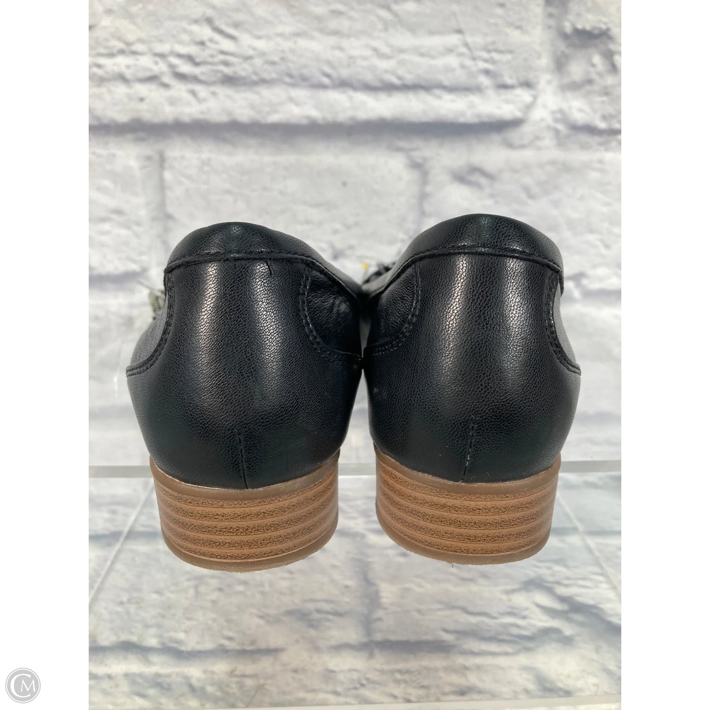 Shoes Flats By Clarks In Black, Size: 9