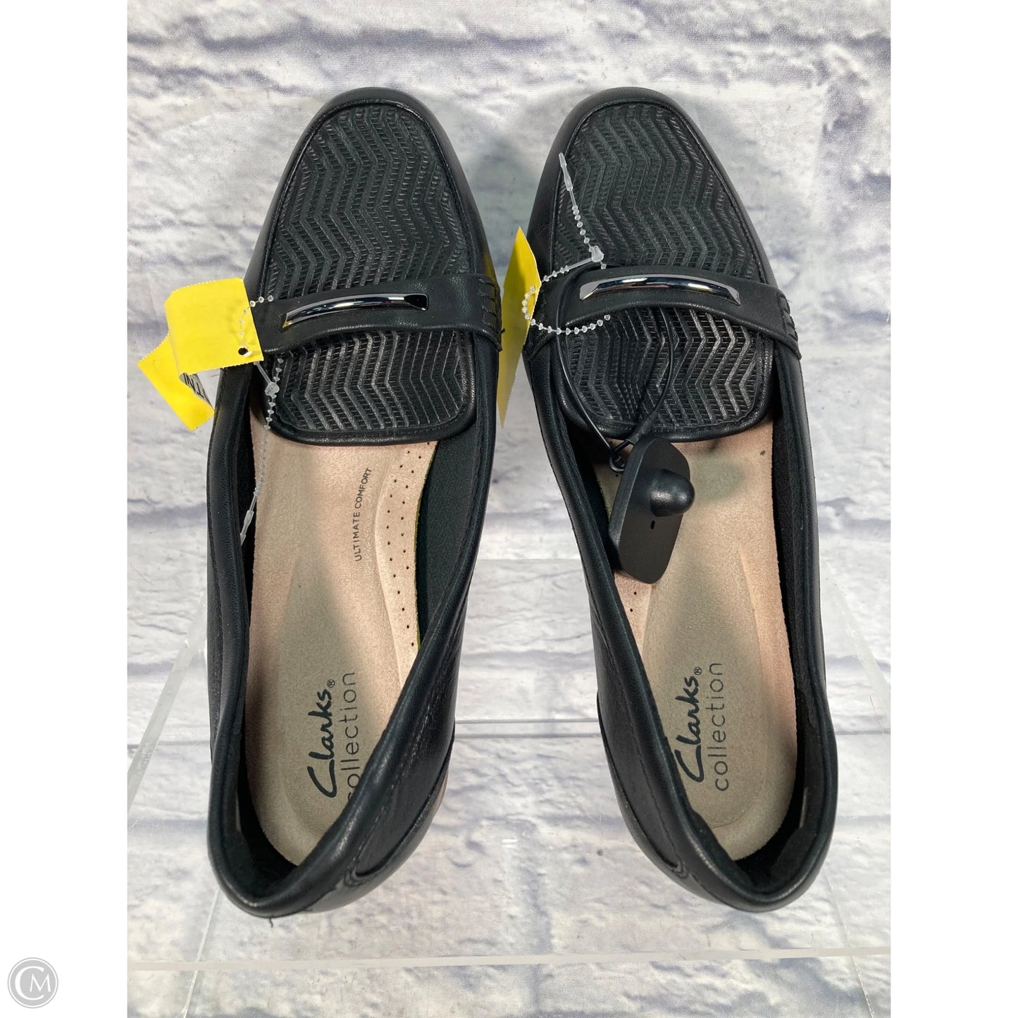 Shoes Flats By Clarks In Black, Size: 9