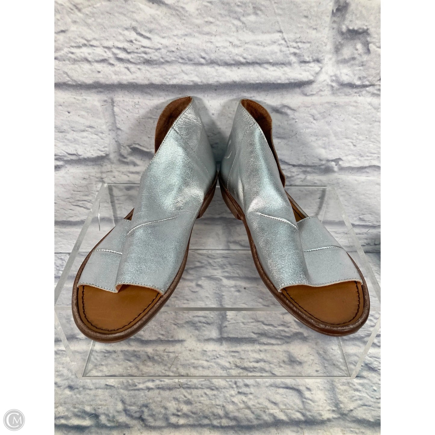 Sandals Flats By Free People In Silver, Size: 7.5