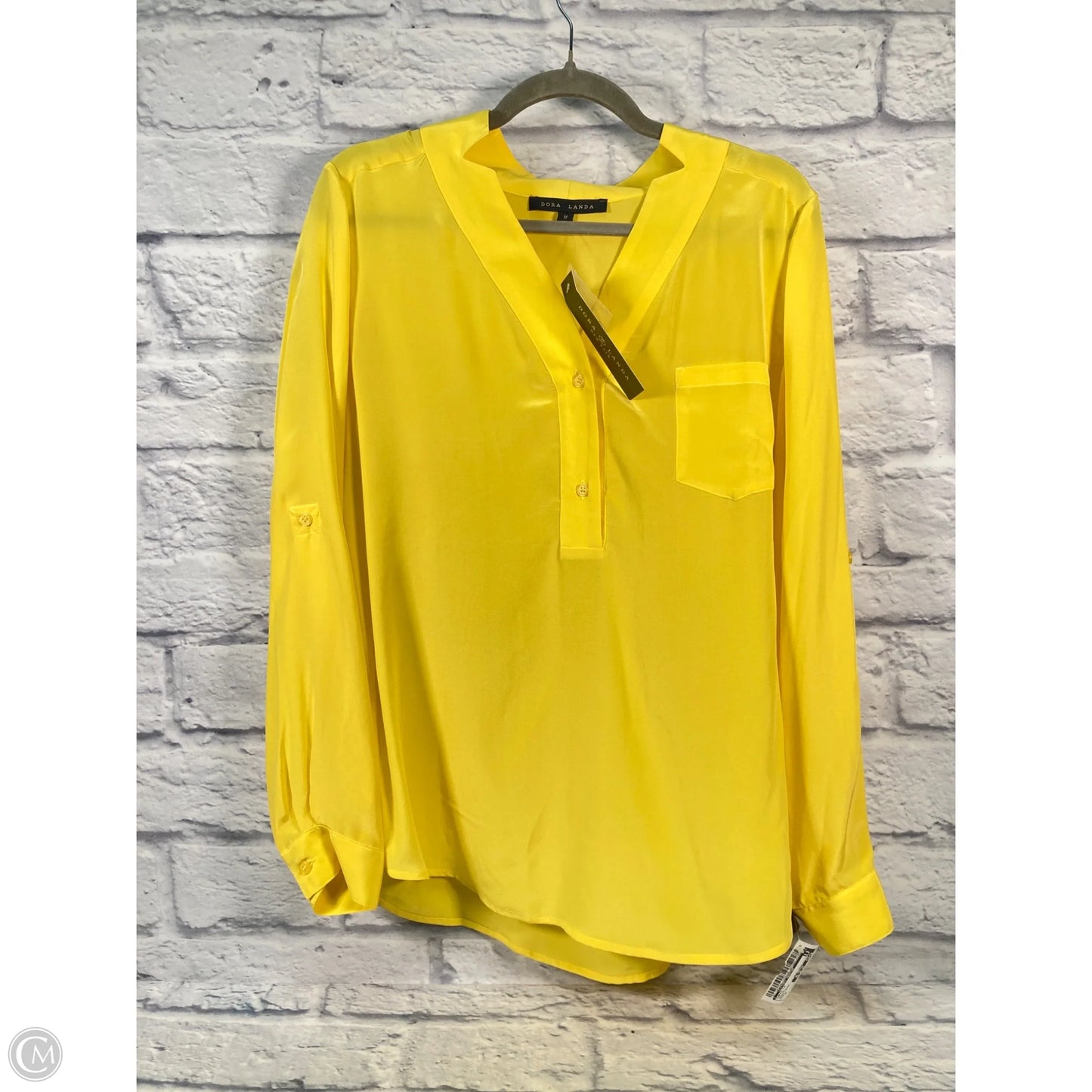 Tunic Long Sleeve By Clothes Mentor In Yellow, Size: M