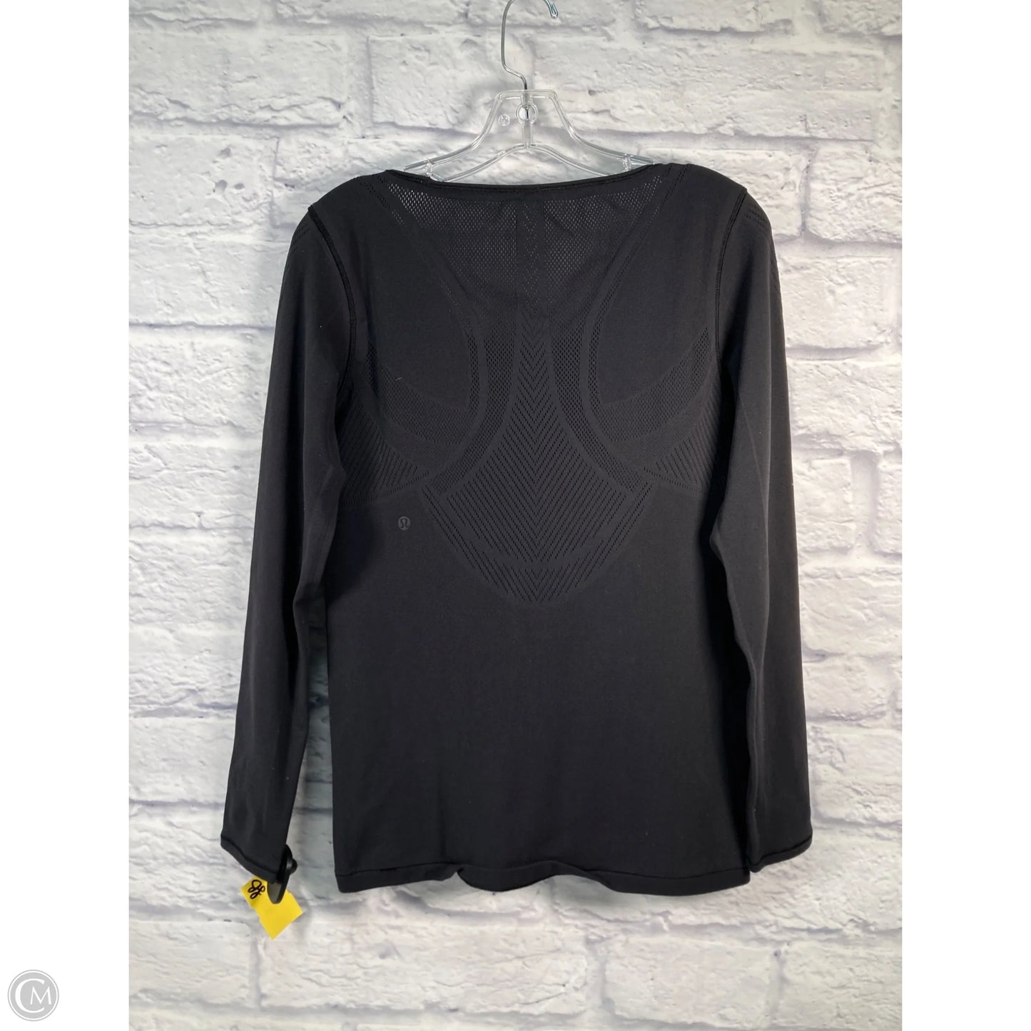 Athletic Top Long Sleeve Crewneck By Lululemon In Black, Size: L
