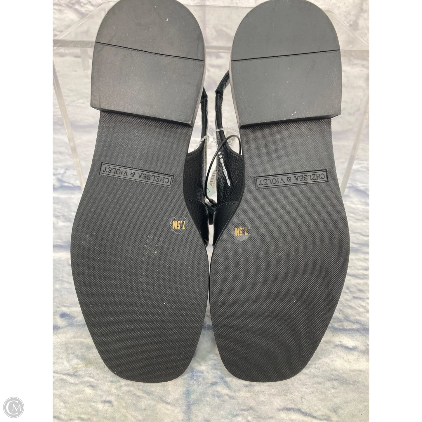 Shoes Flats By Chelsea And Violet In Black & Gold, Size: 7.5