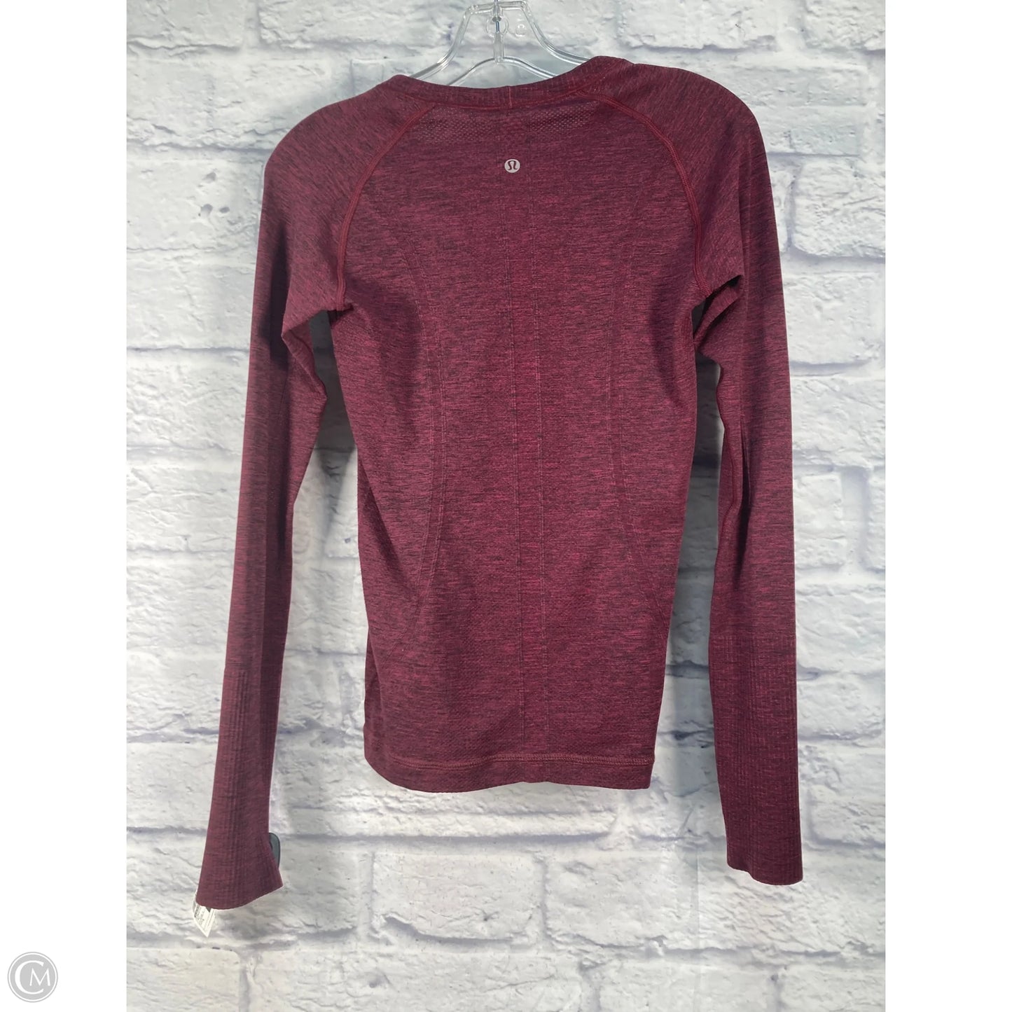 Athletic Top Long Sleeve Crewneck By Lululemon In Red, Size: S