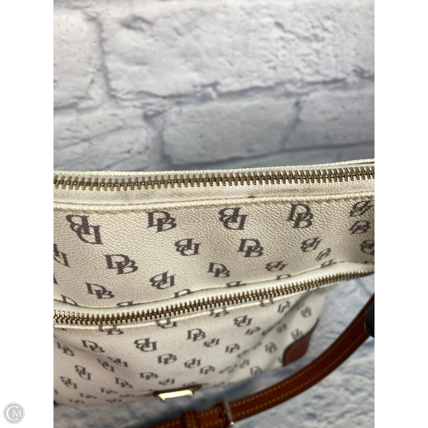 Crossbody Designer By Dooney And Bourke, Size: Large