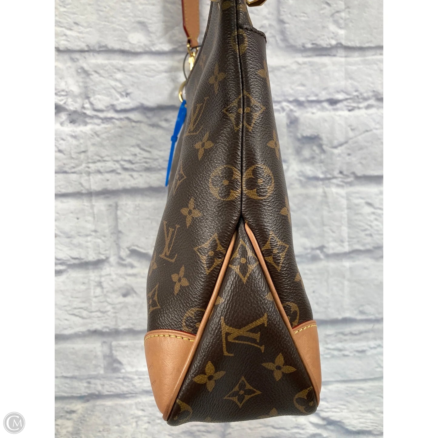 Crossbody Luxury Designer By Louis Vuitton, Size: Large