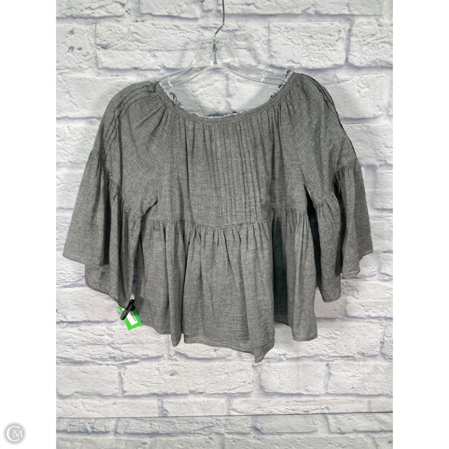 Top 3/4 Sleeve By Eri + Ali In Grey, Size: S