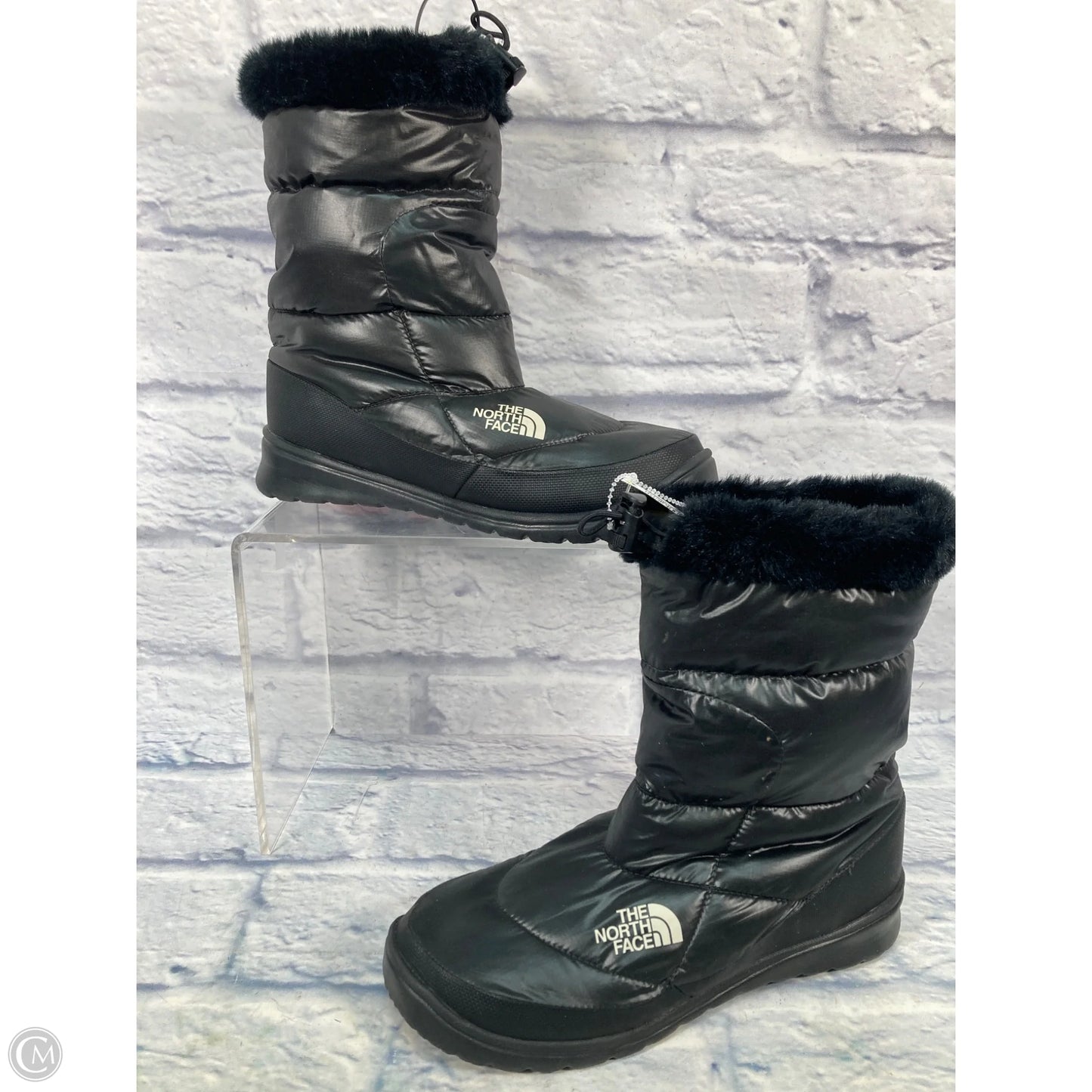 Boots Snow By The North Face In Black, Size: 9