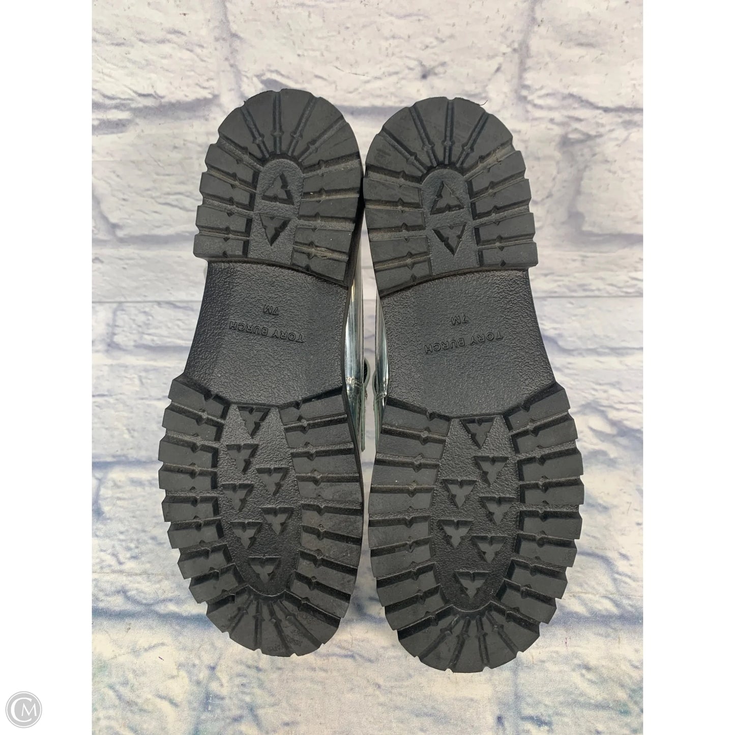 Shoes Designer By Tory Burch In Silver, Size: 7