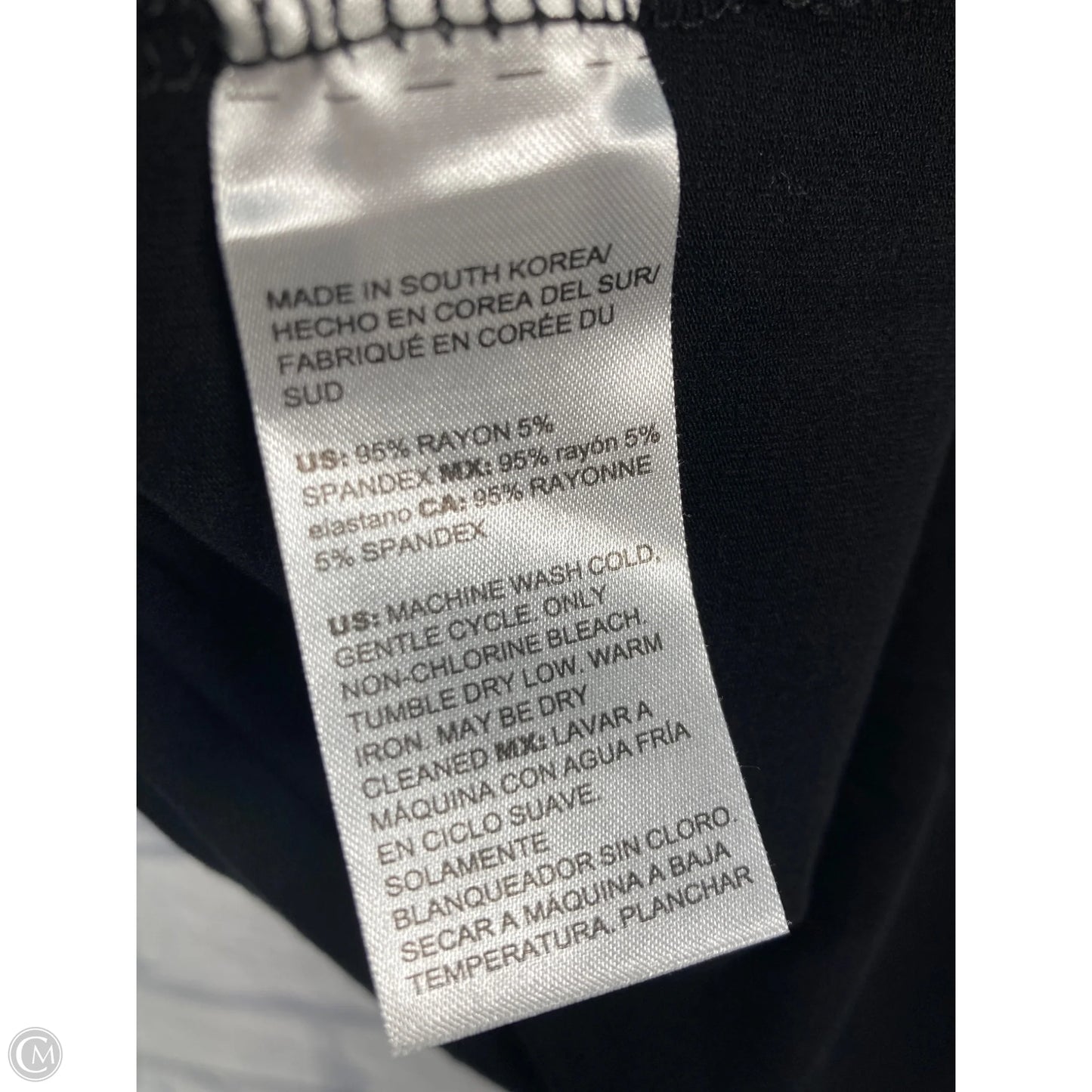 Top Short Sleeve Basic By Chicos In Black, Size: L