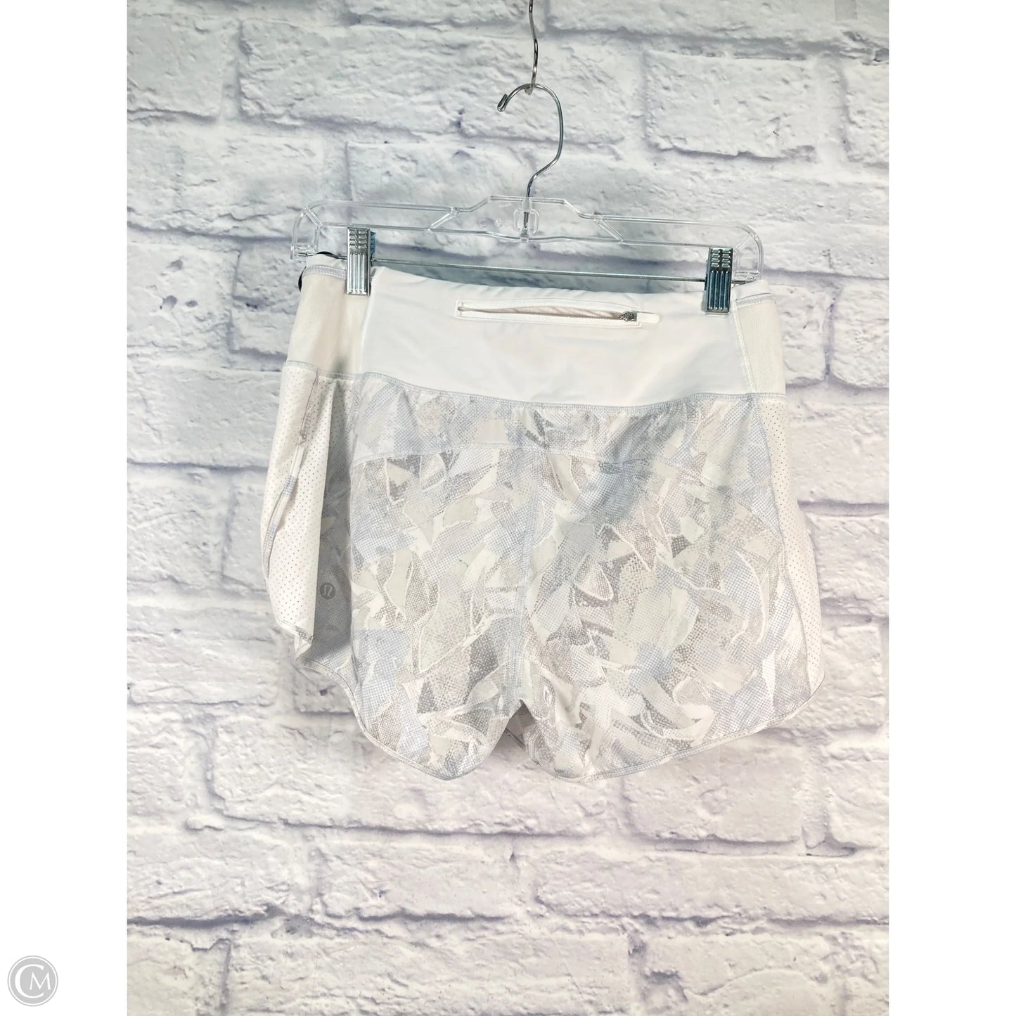 Athletic Shorts By Lululemon In Grey & White, Size: S