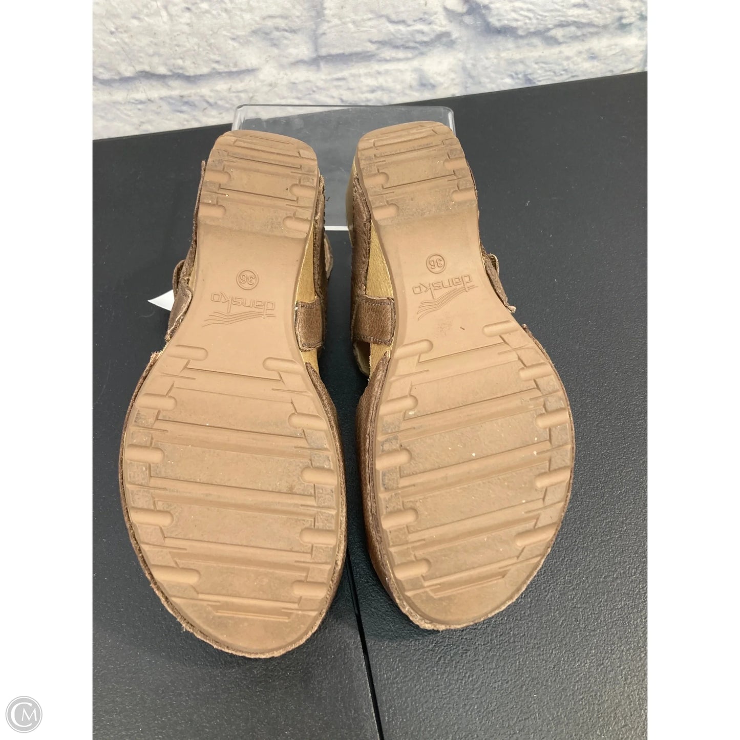 Shoes Heels Wedge By Dansko In Brown, Size: 6
