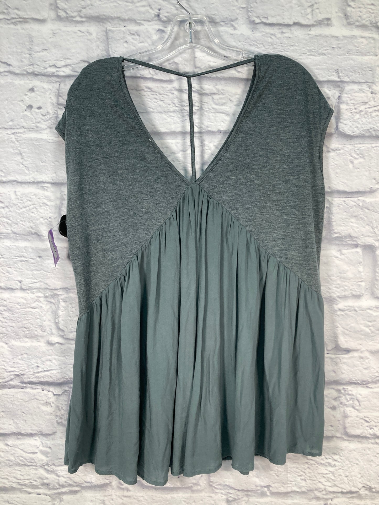 Green Top Sleeveless Meadow Rue, Size S