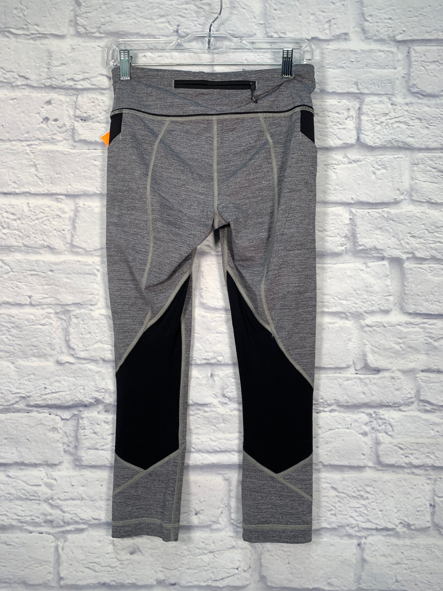 Athletic Capris By Lululemon In Black & Grey, Size: S