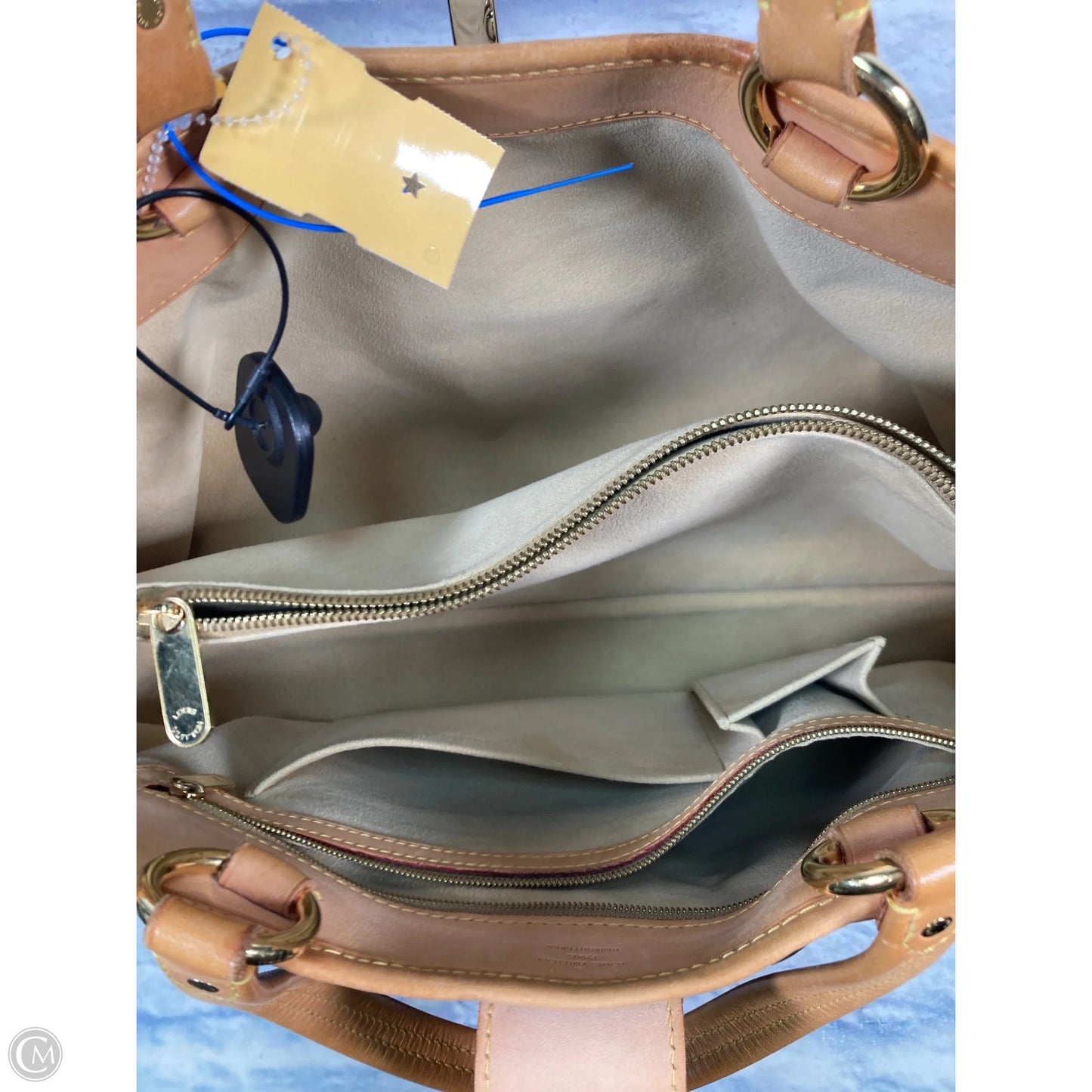 Handbag Luxury Designer By Louis Vuitton, Size: Large