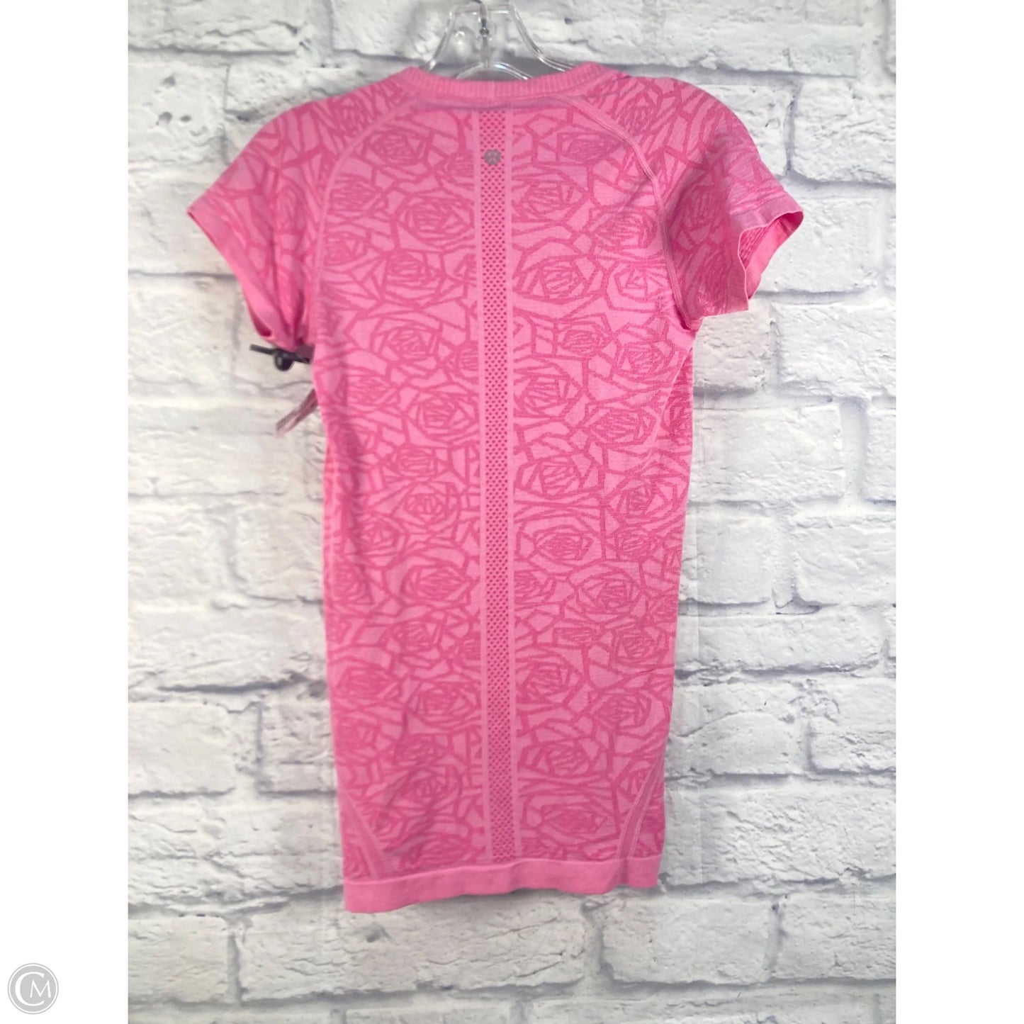 Athletic Top Short Sleeve By Lululemon In Pink, Size: 6