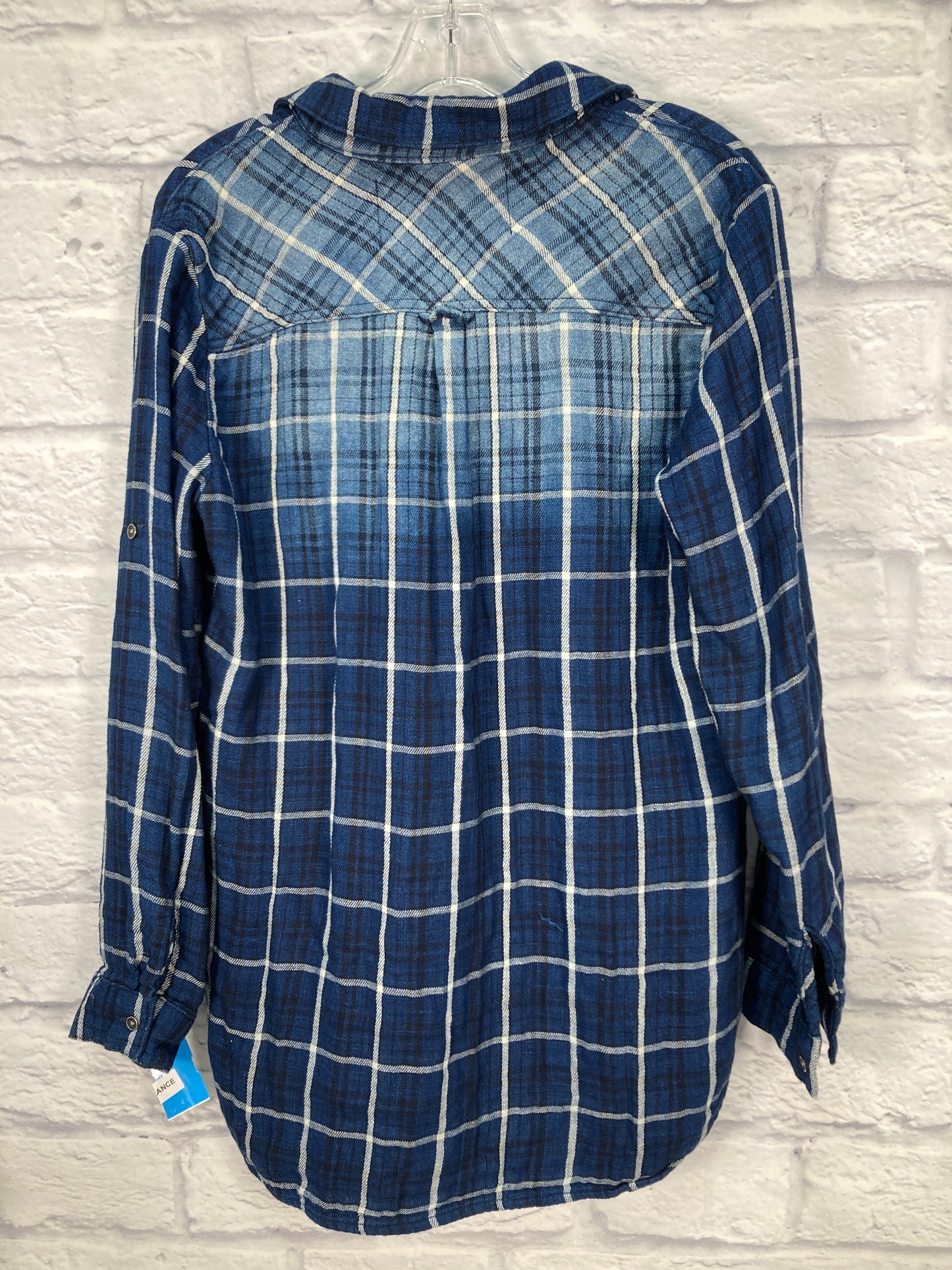 Top Long Sleeve By Bella Dahl In Blue Plaid, Size: M