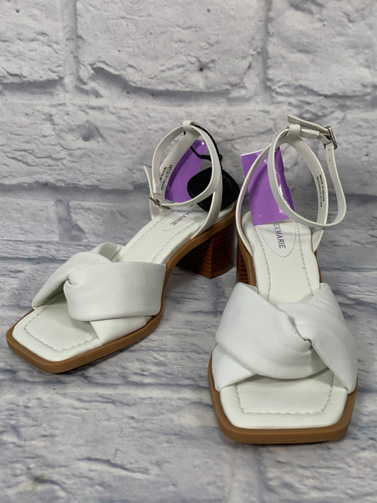 White Sandals Heels Block Alex Marie, Size 6.5