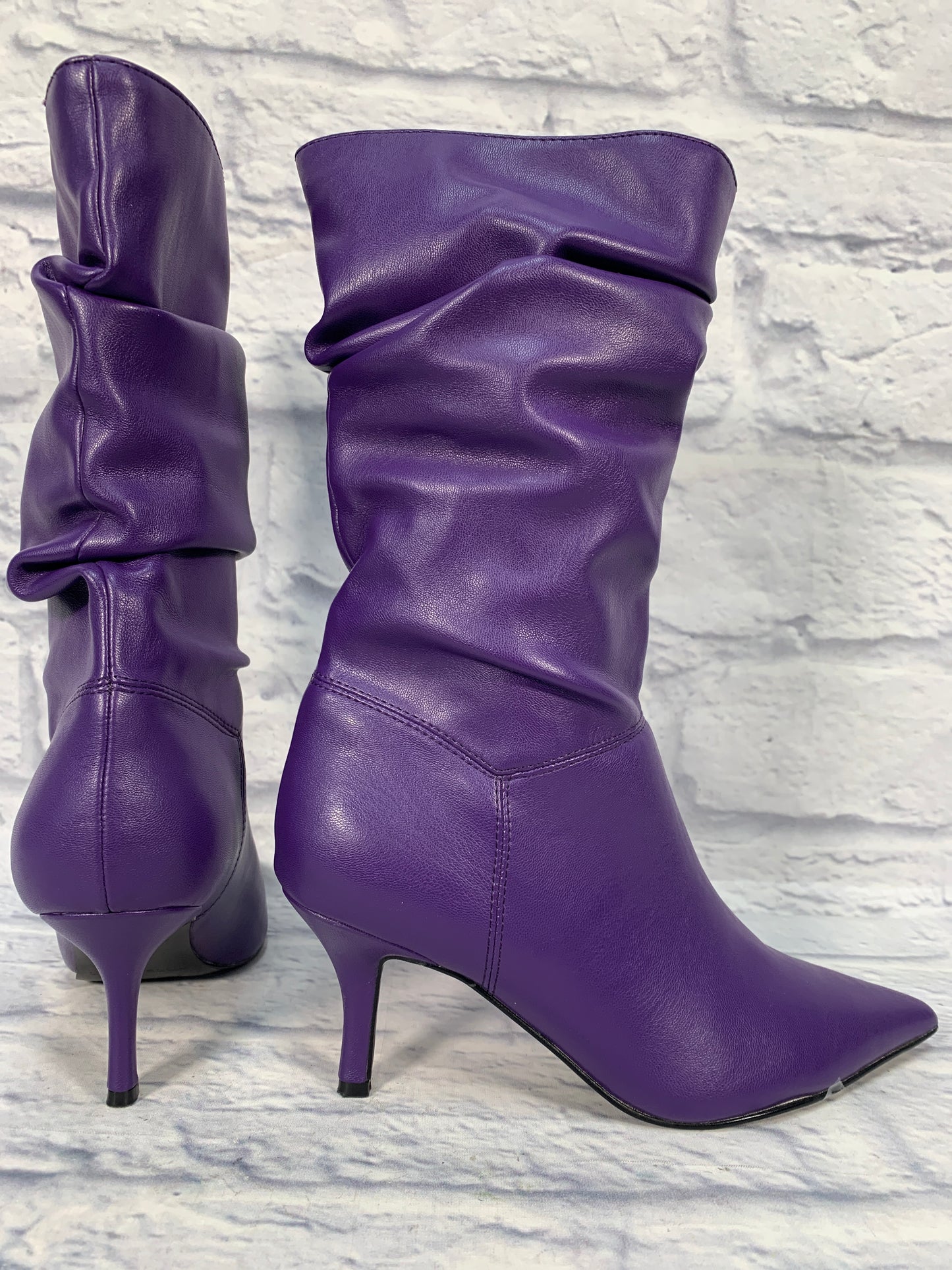 Purple Boots Mid-calf Heels Marc Fisher, Size 6