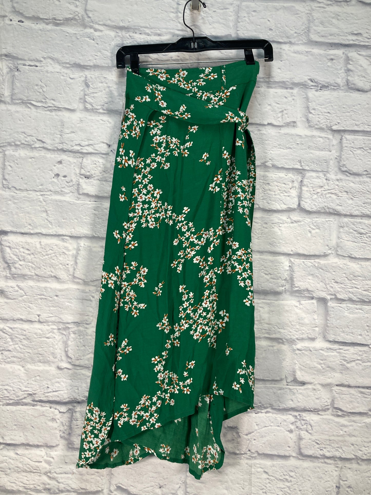 Skirt Maxi By Faithfull The Brand In Green & White, Size: 2