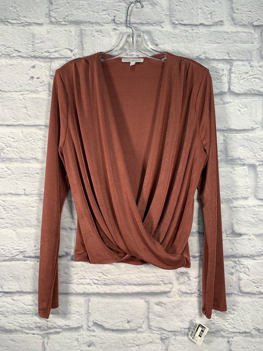 Top Long Sleeve By Green Envelope In Rose Gold, Size: L