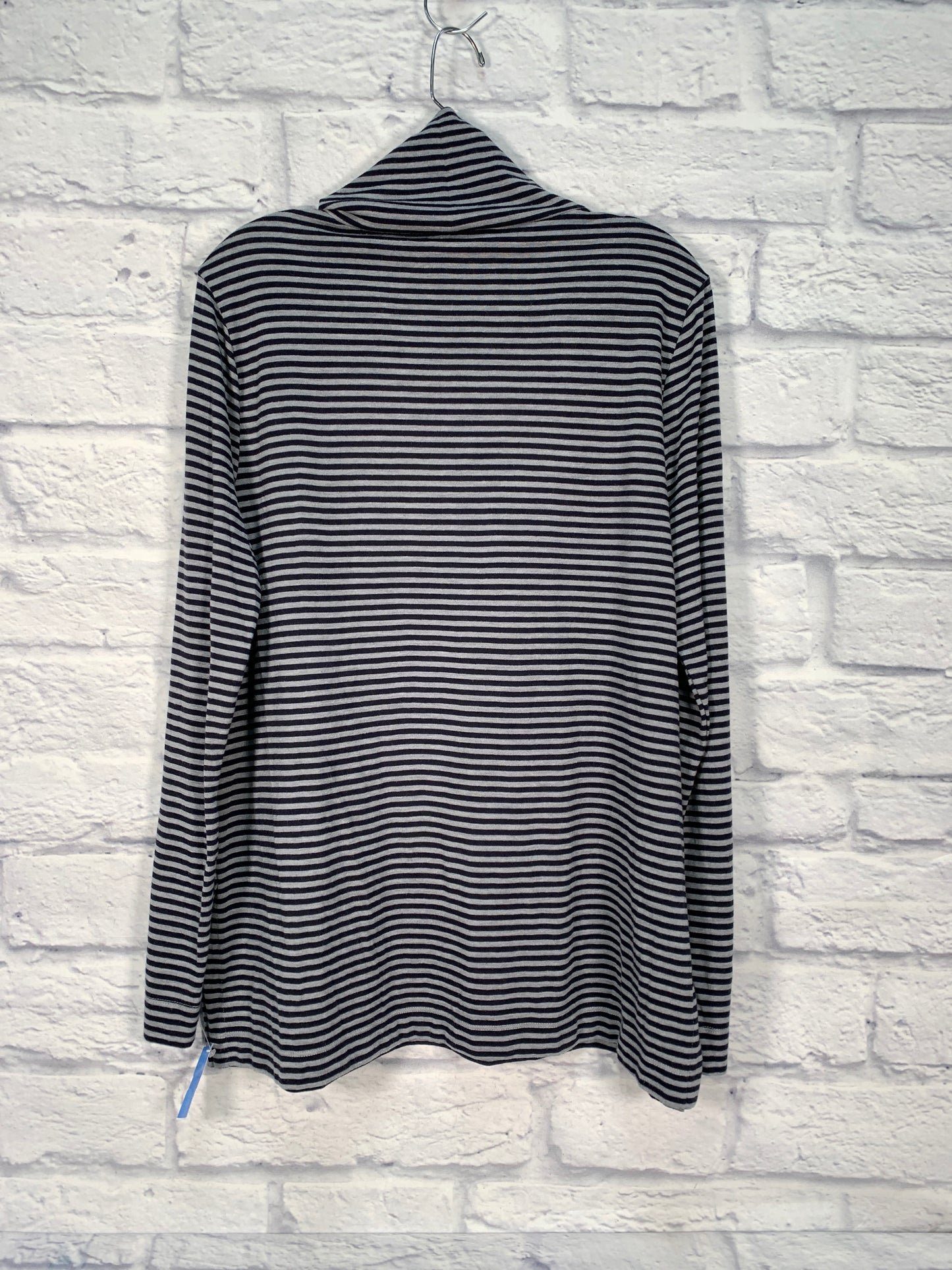 Top Long Sleeve Basic By Loft In Grey, Size: L