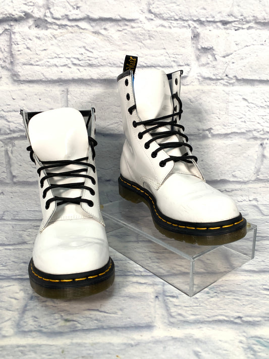 Boots Combat By Dr Martens In White, Size: 9