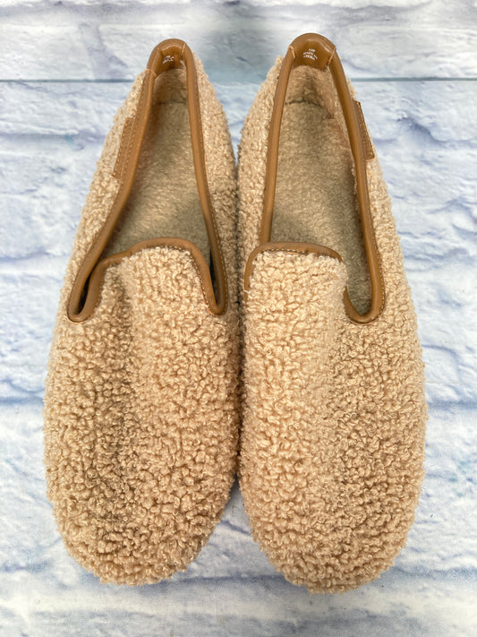 Shoes Flats By Chelsea And Violet In Tan, Size: 10