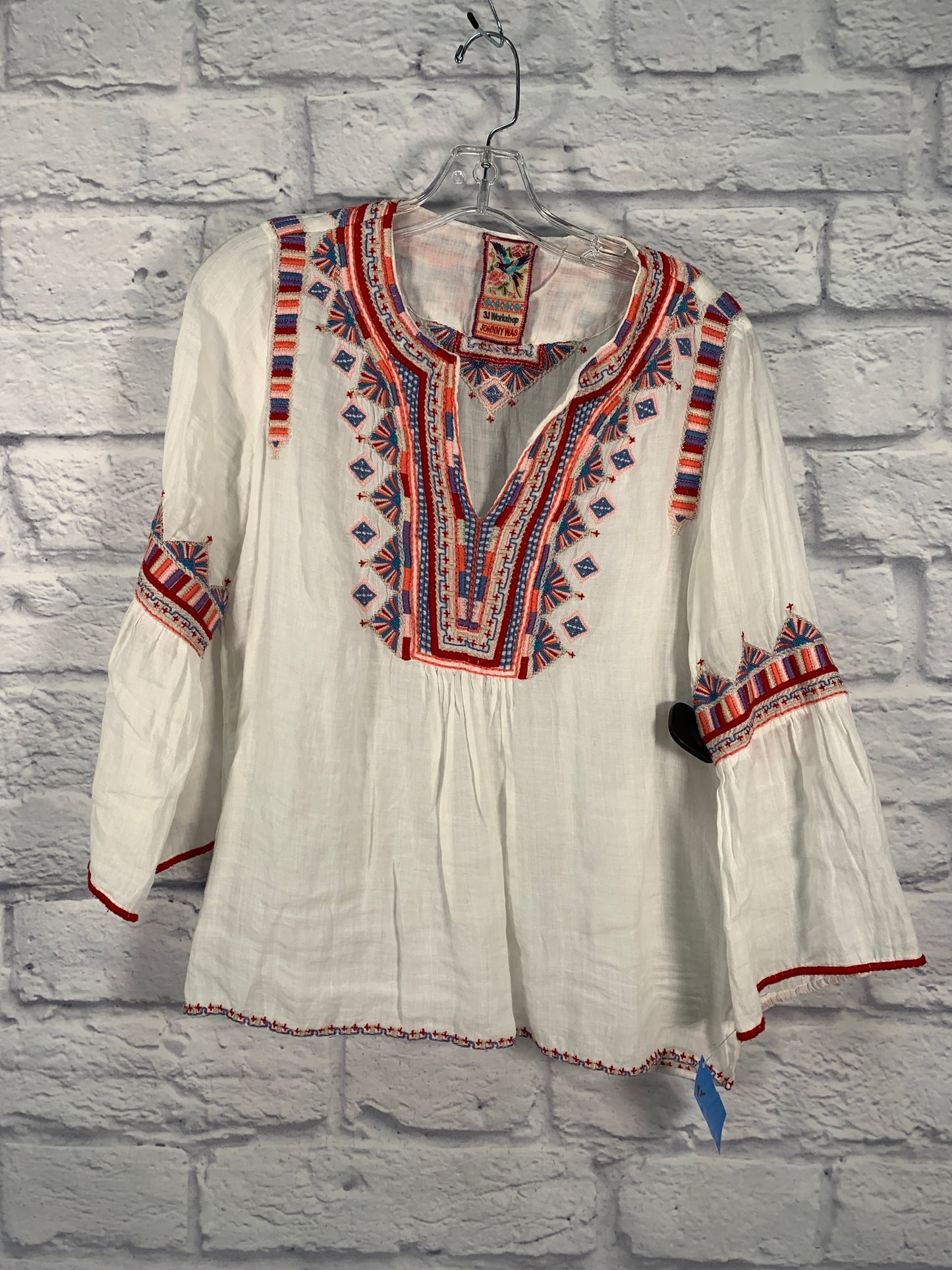 Top Long Sleeve By Johnny Was In Red & White, Size: Xs